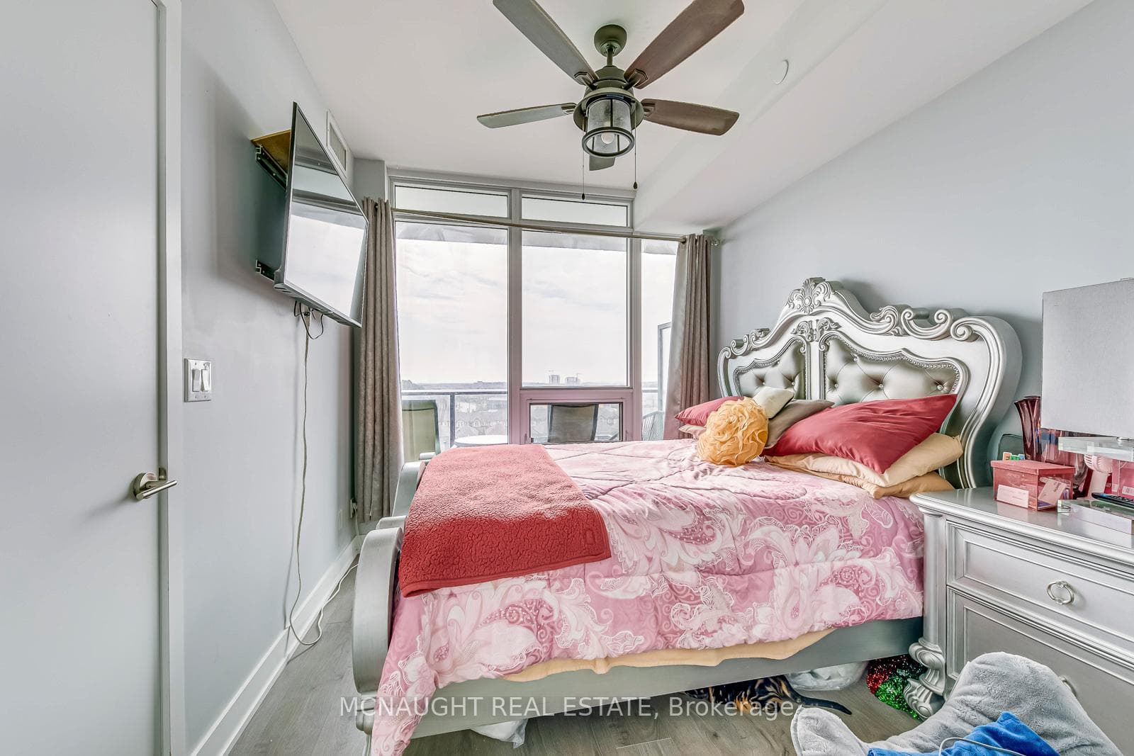 180 Veterans Drive Unit #705 photo 15