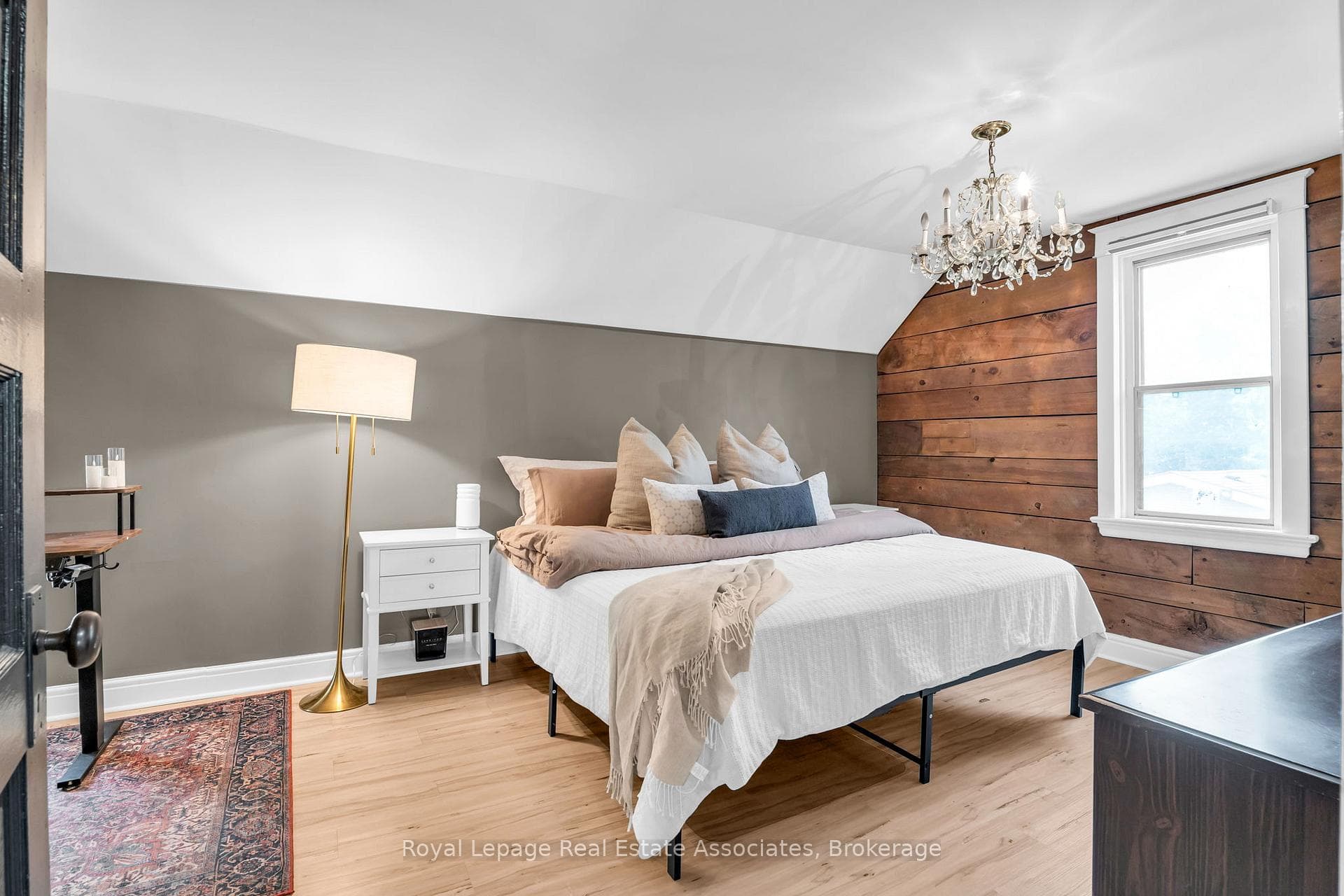 145 Margaret Street photo 20