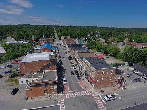 25 King Street photo 18