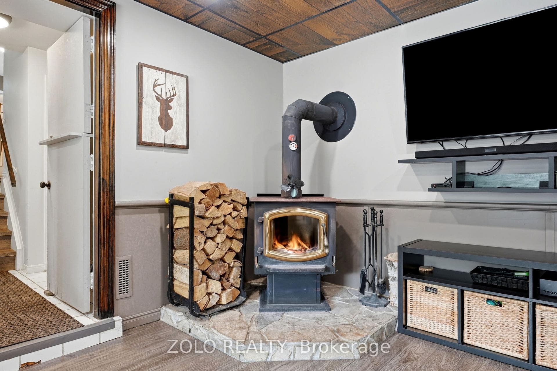9406 WELLINGTON Rd 42 Road photo 25
