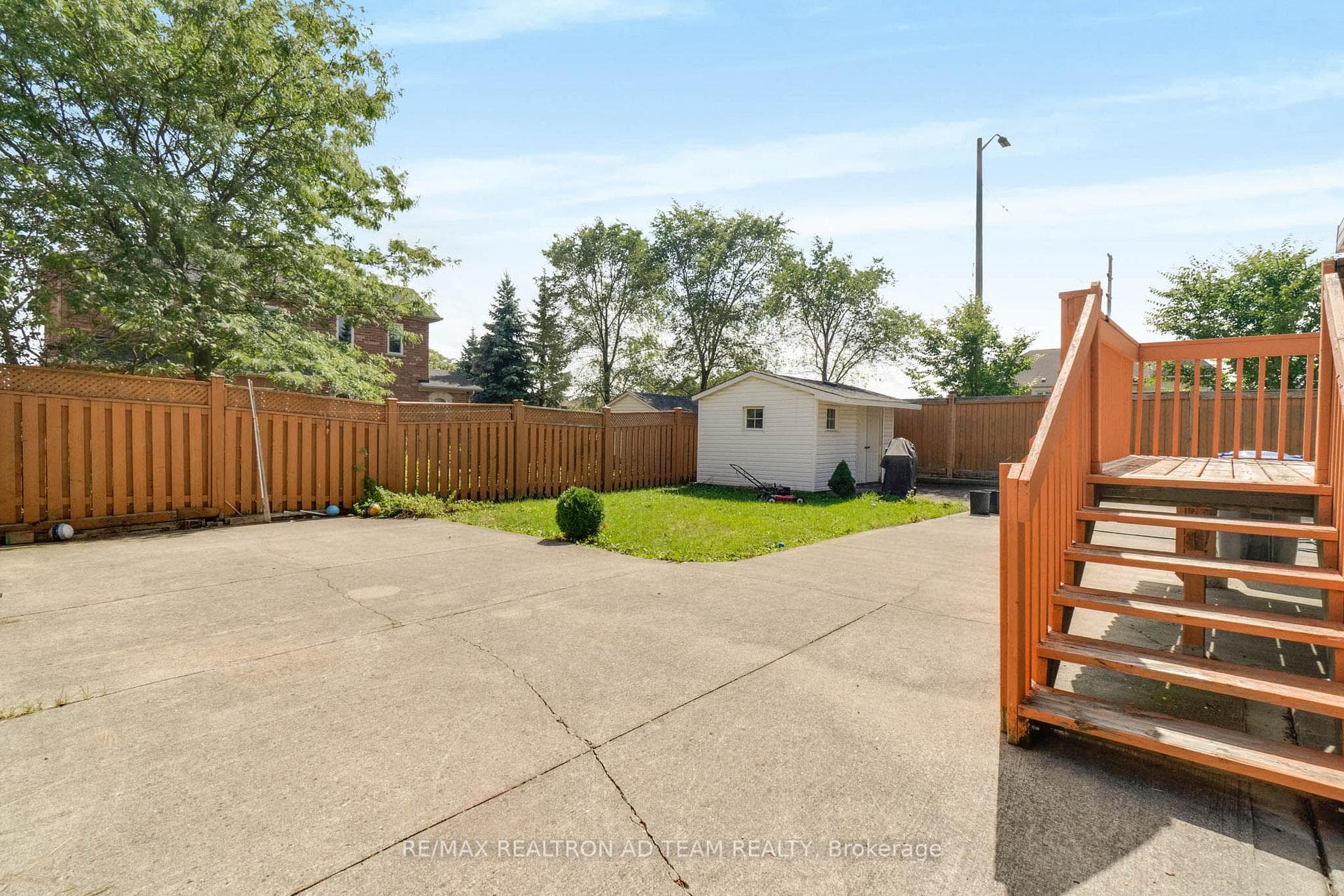 498 Tremblant Court photo 45