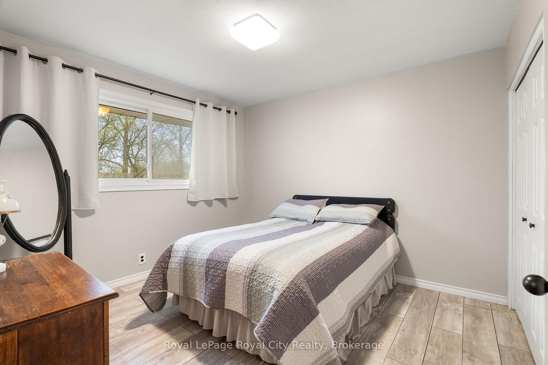 5373 Wellington 29 Road photo 25