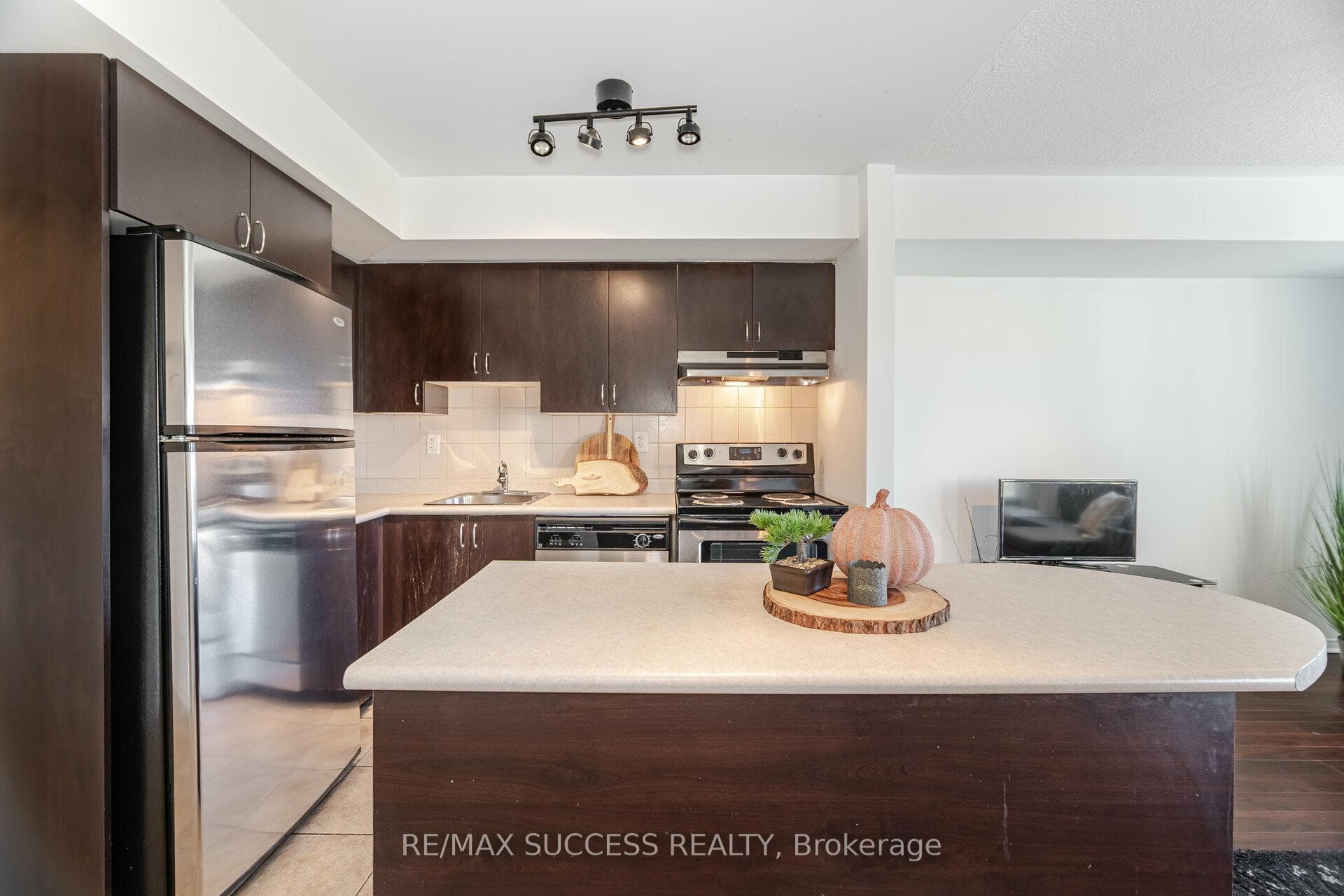 5100 Winston Churchill Boulevard Unit 313 photo 9