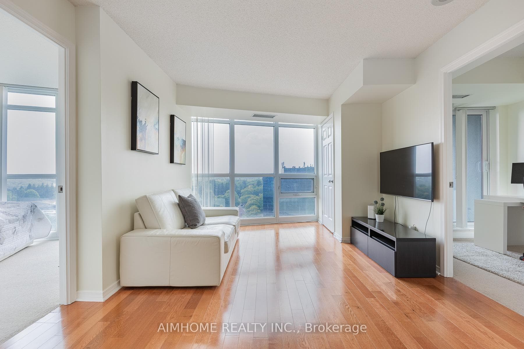 30 Harrison Garden Boulevard Unit 1106 photo 5