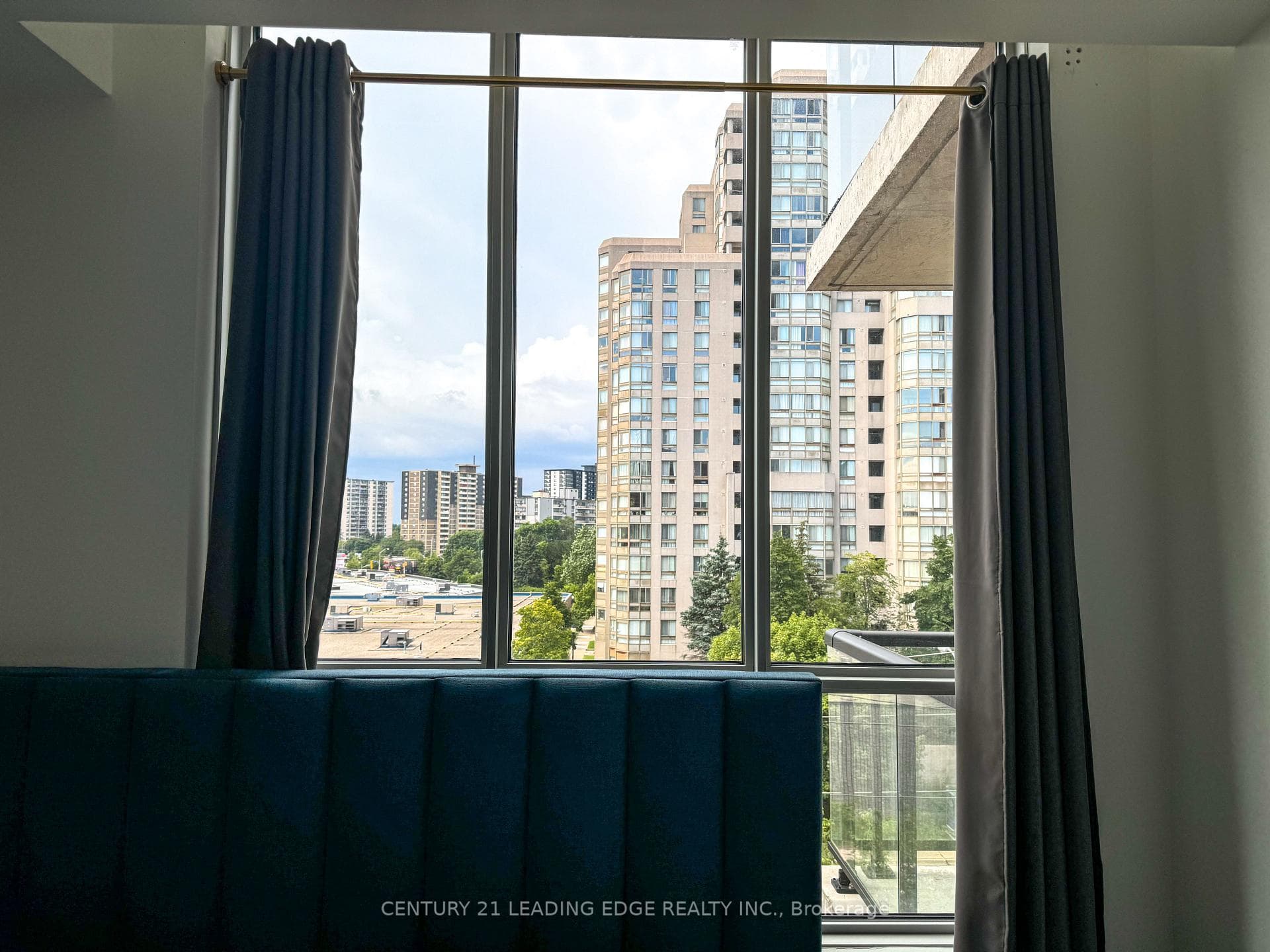 3655 kingston Road Unit 706 photo 5