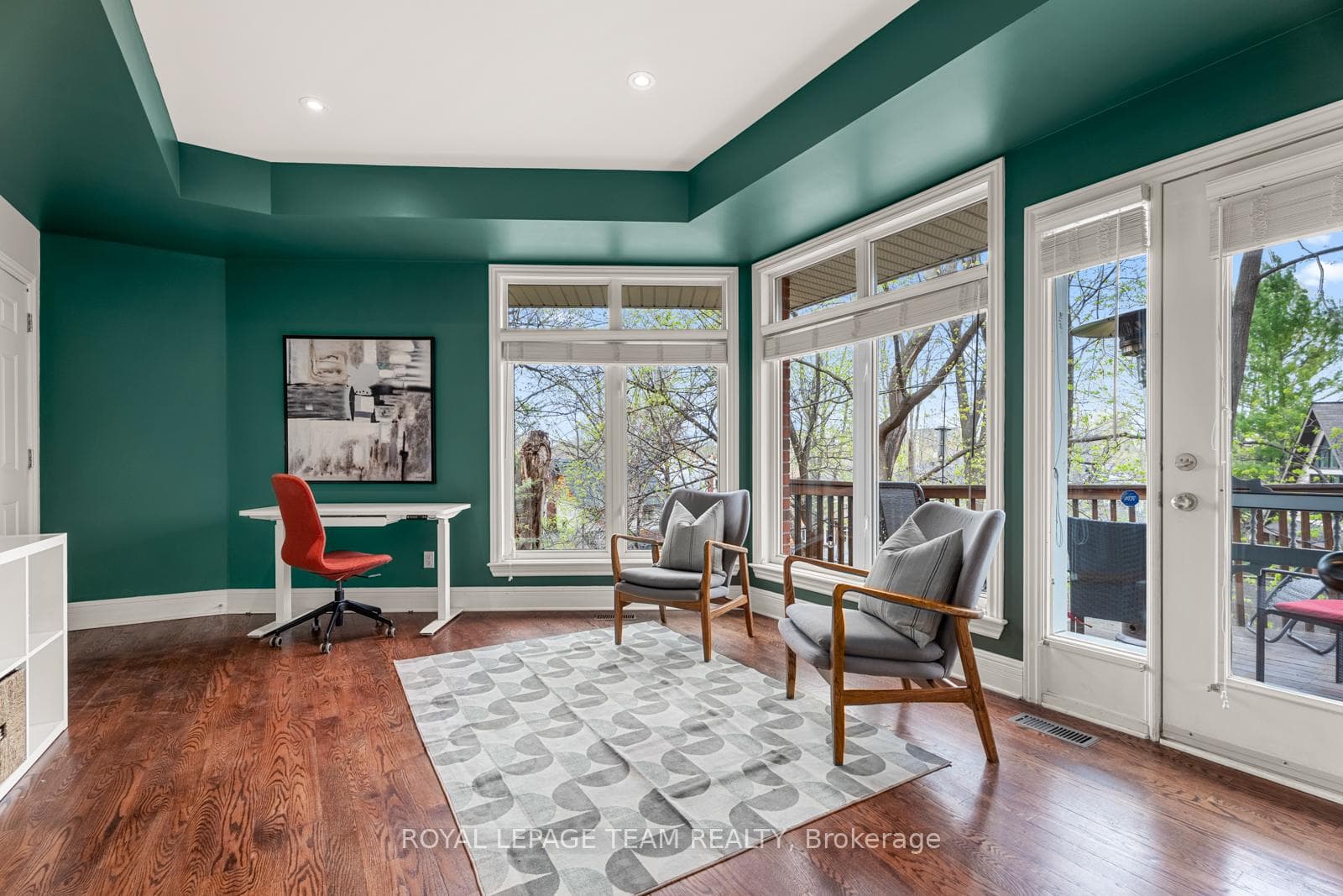 520 Queen Elizabeth Drive Unit 27 photo 27
