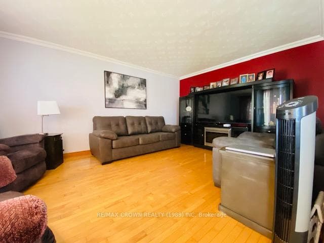 11 Kennedy Avenue photo 12
