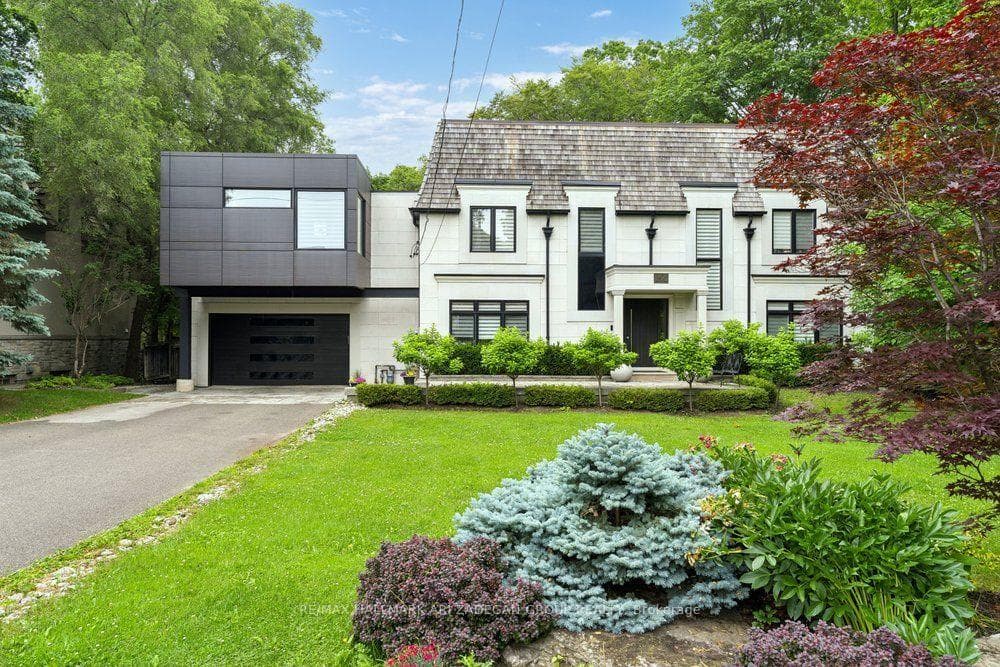 150 Sandringham Drive Unit . photo 1
