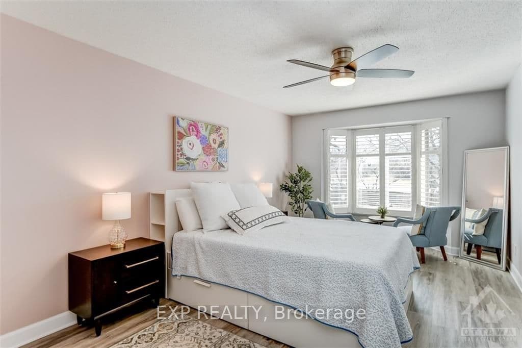 38 OAKHAVEN photo 15