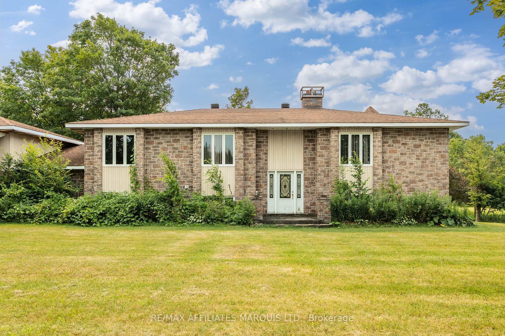 17588 McPhail Road photo 9