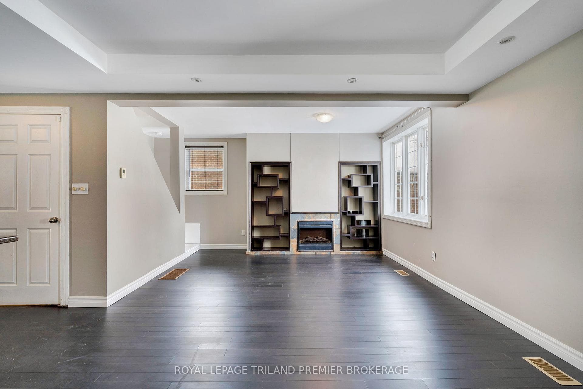 331 Thompson Road photo 6