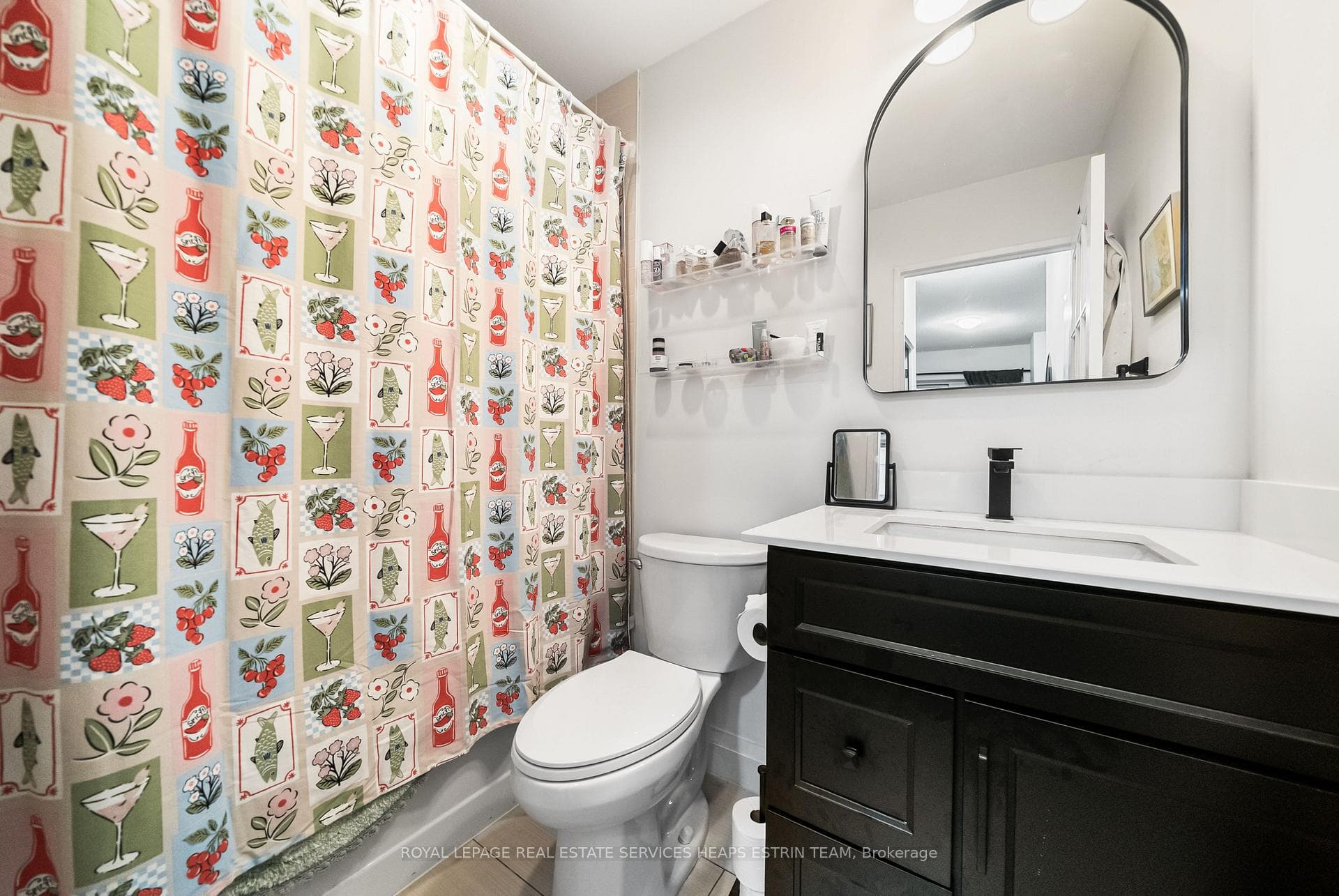 83 Redpath Avenue Unit 704 photo 13