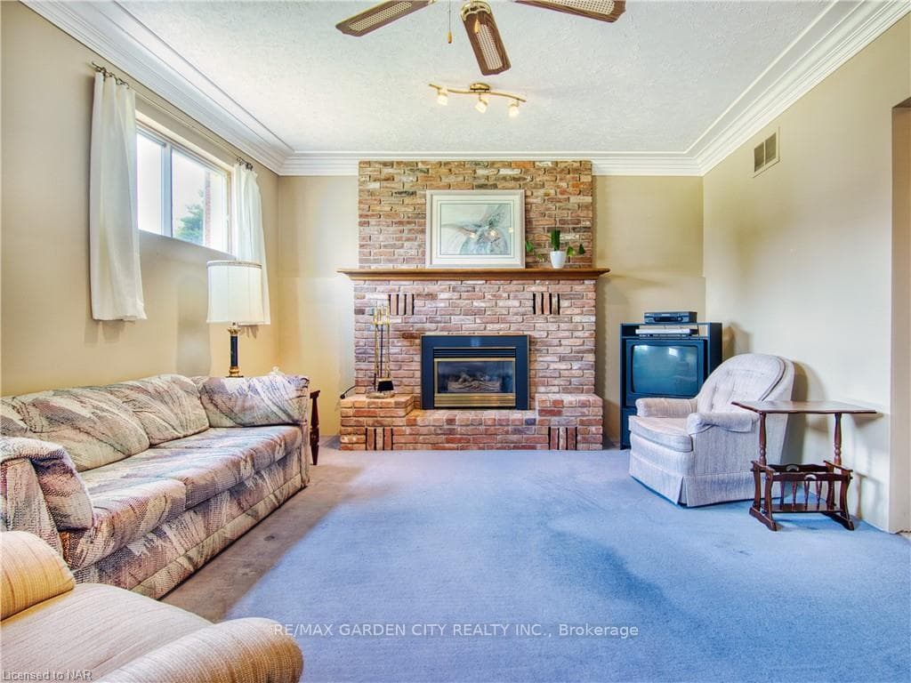11 Huntington Lane photo 25
