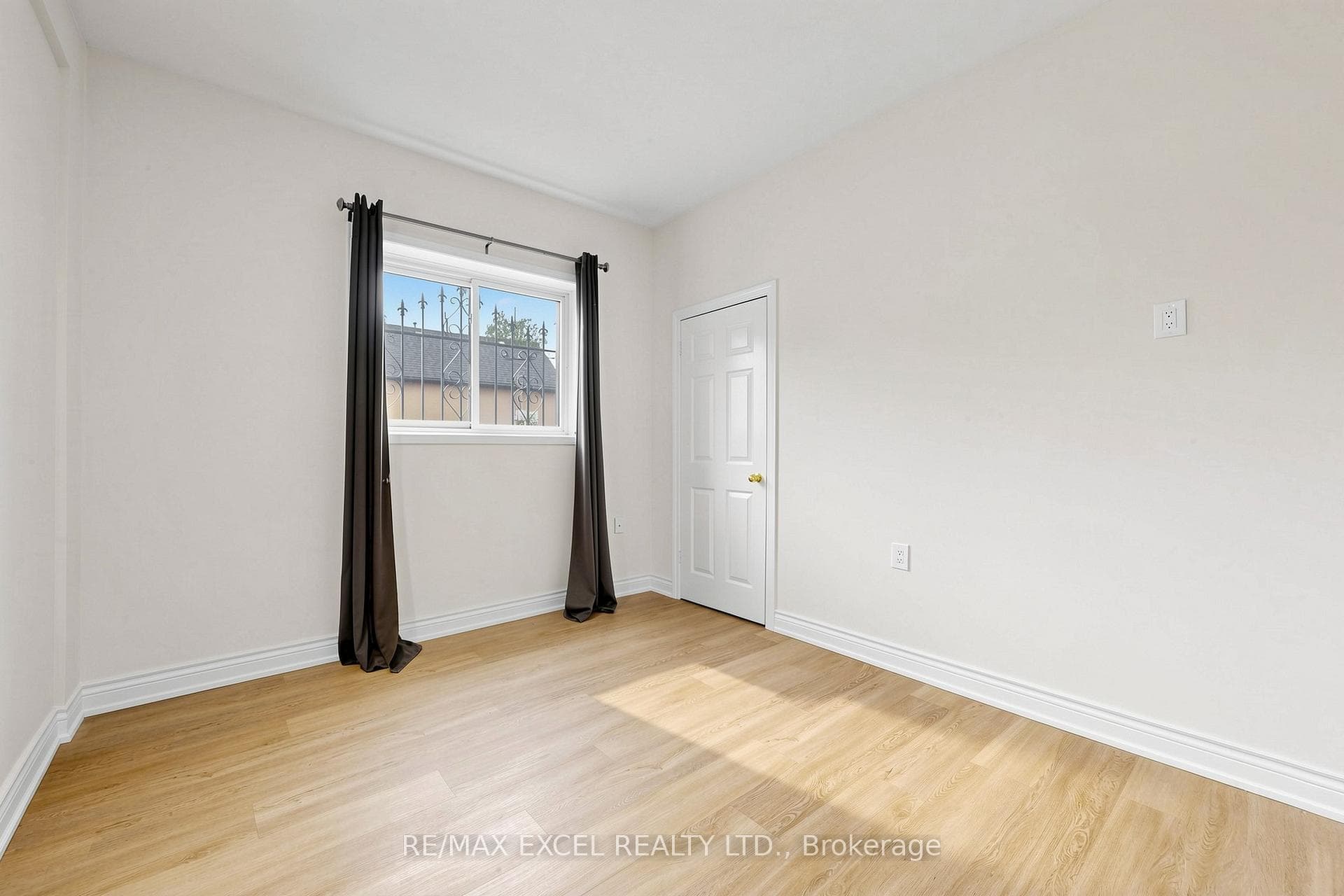259 Victoria Avenue Unit Main photo 16