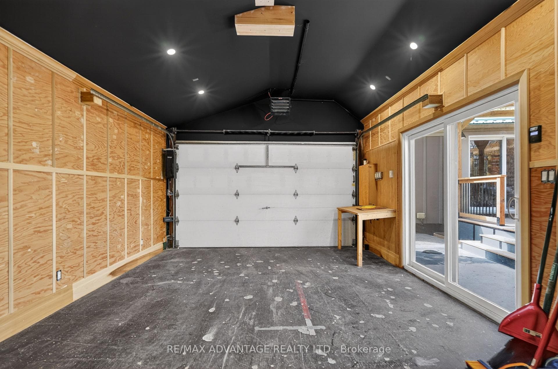 1.5 car garage - double deep.