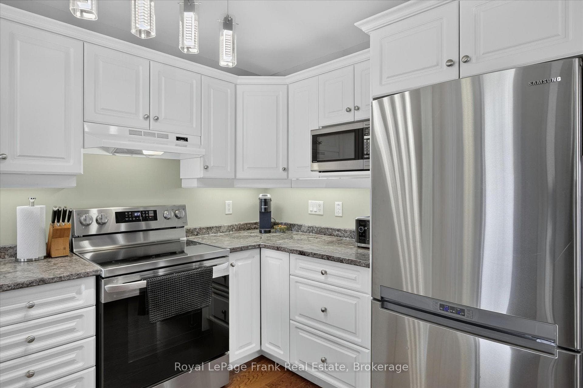 2305 Marsdale Drive photo 15