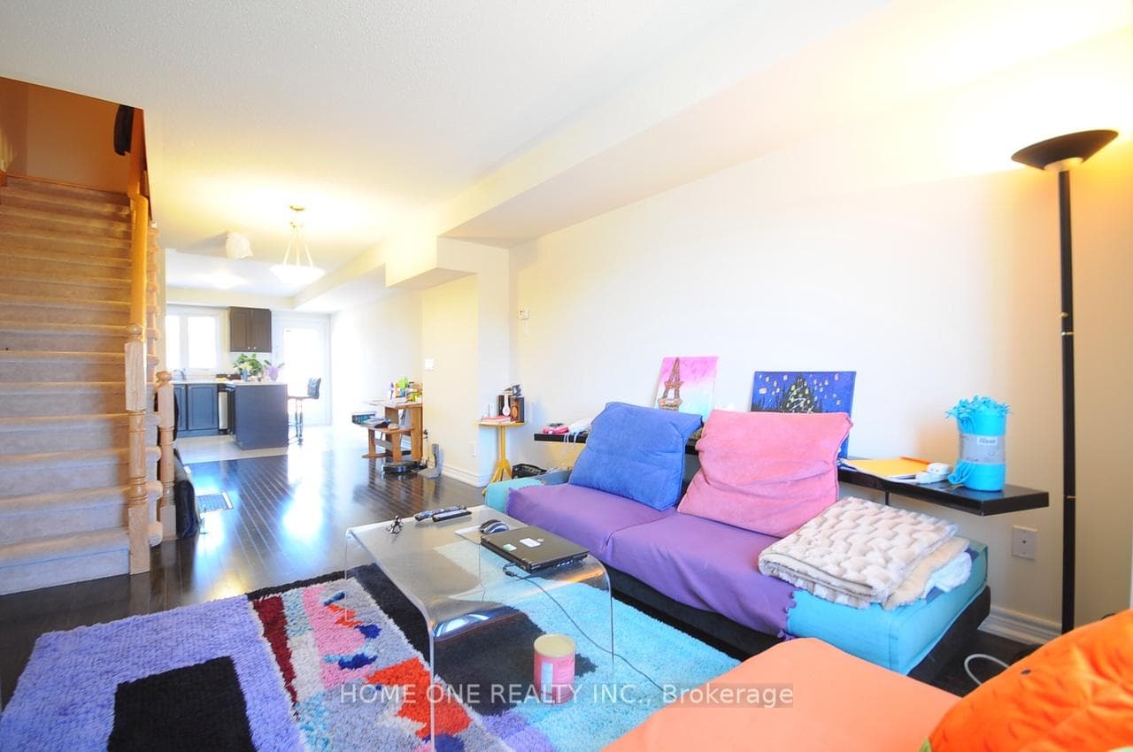 9936 Mccowan Road photo 2