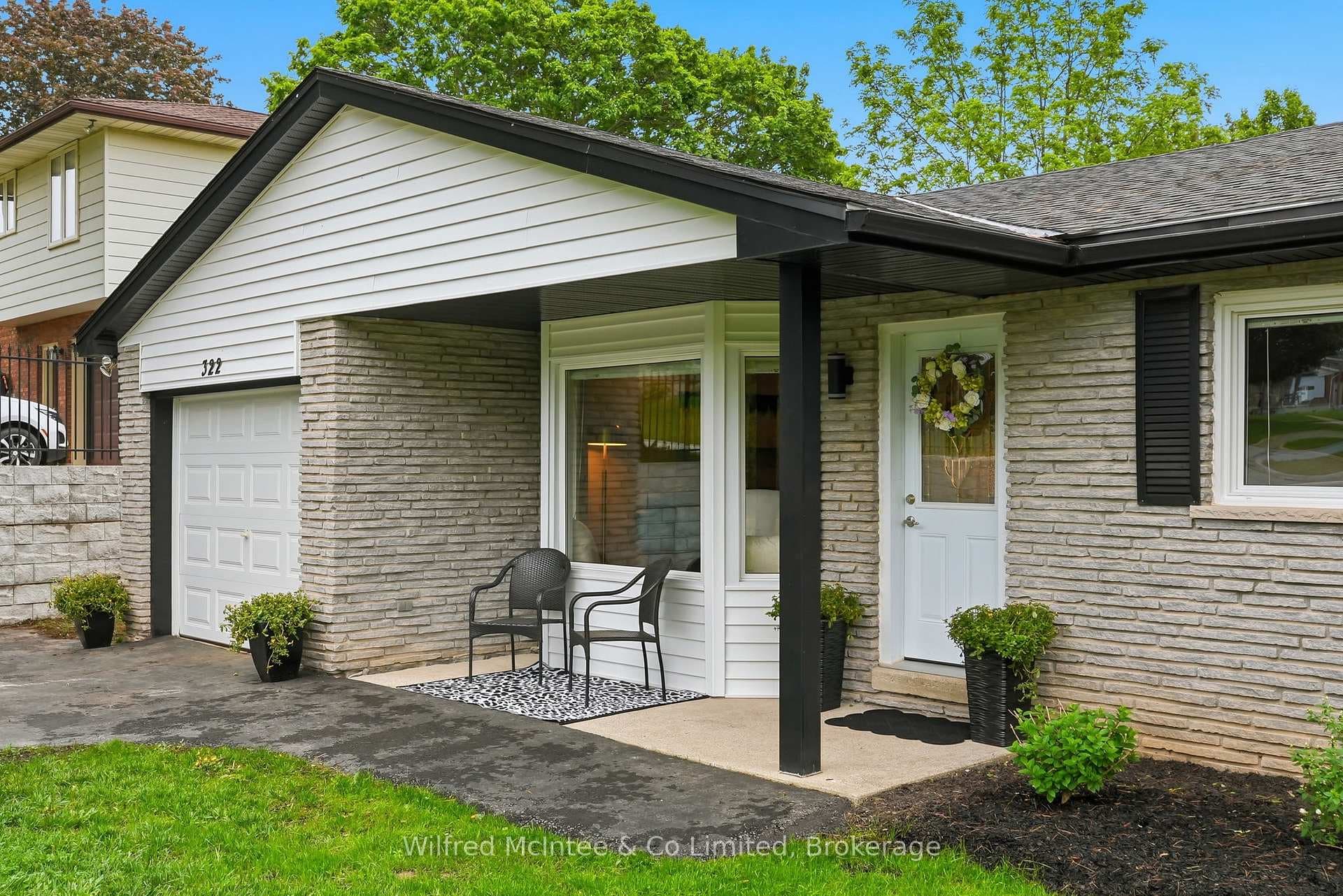 322 Thomas Street photo 6