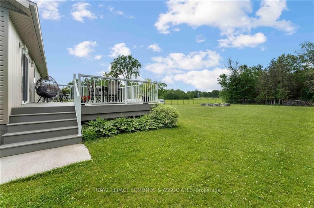 45 FOREST PARK Road photo 27
