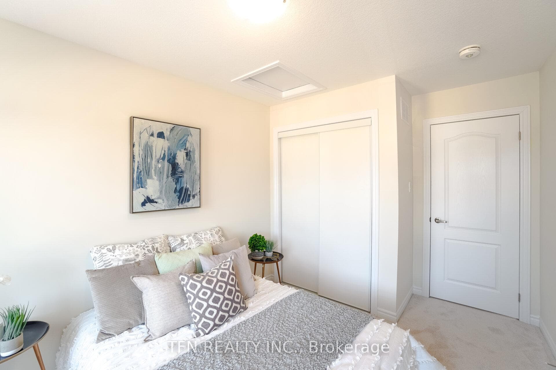 266 Explorer Way photo 23
