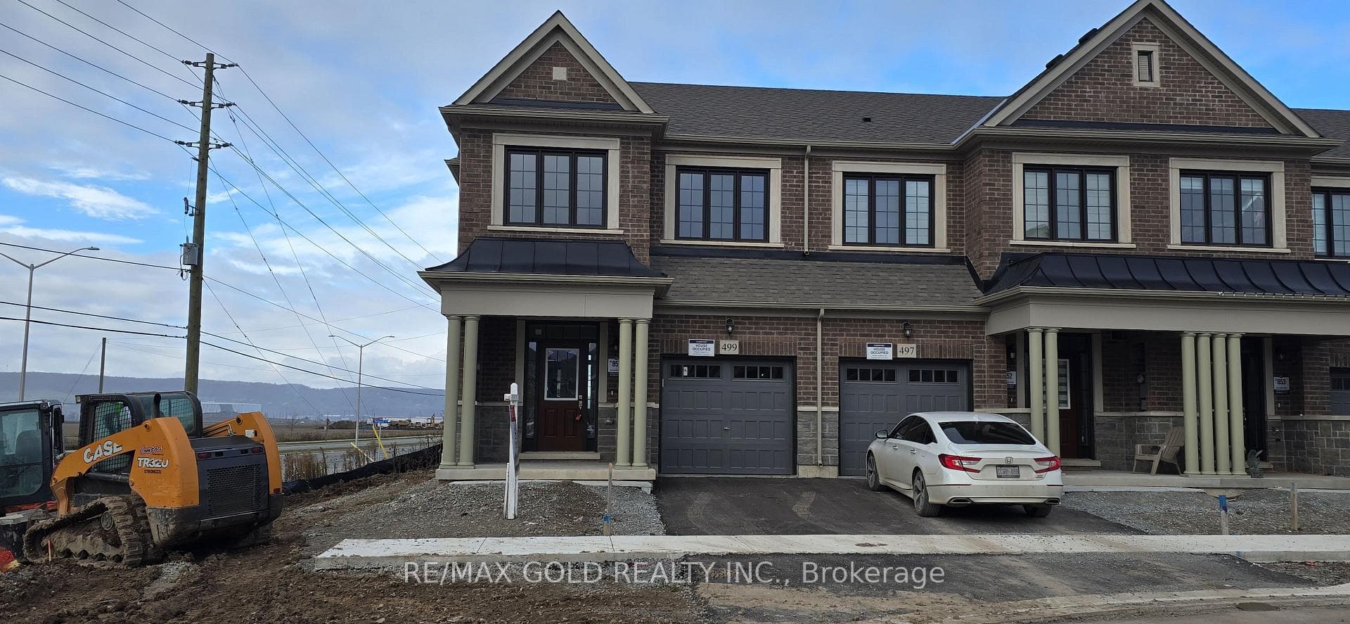 499 Celandine Terrace photo 1