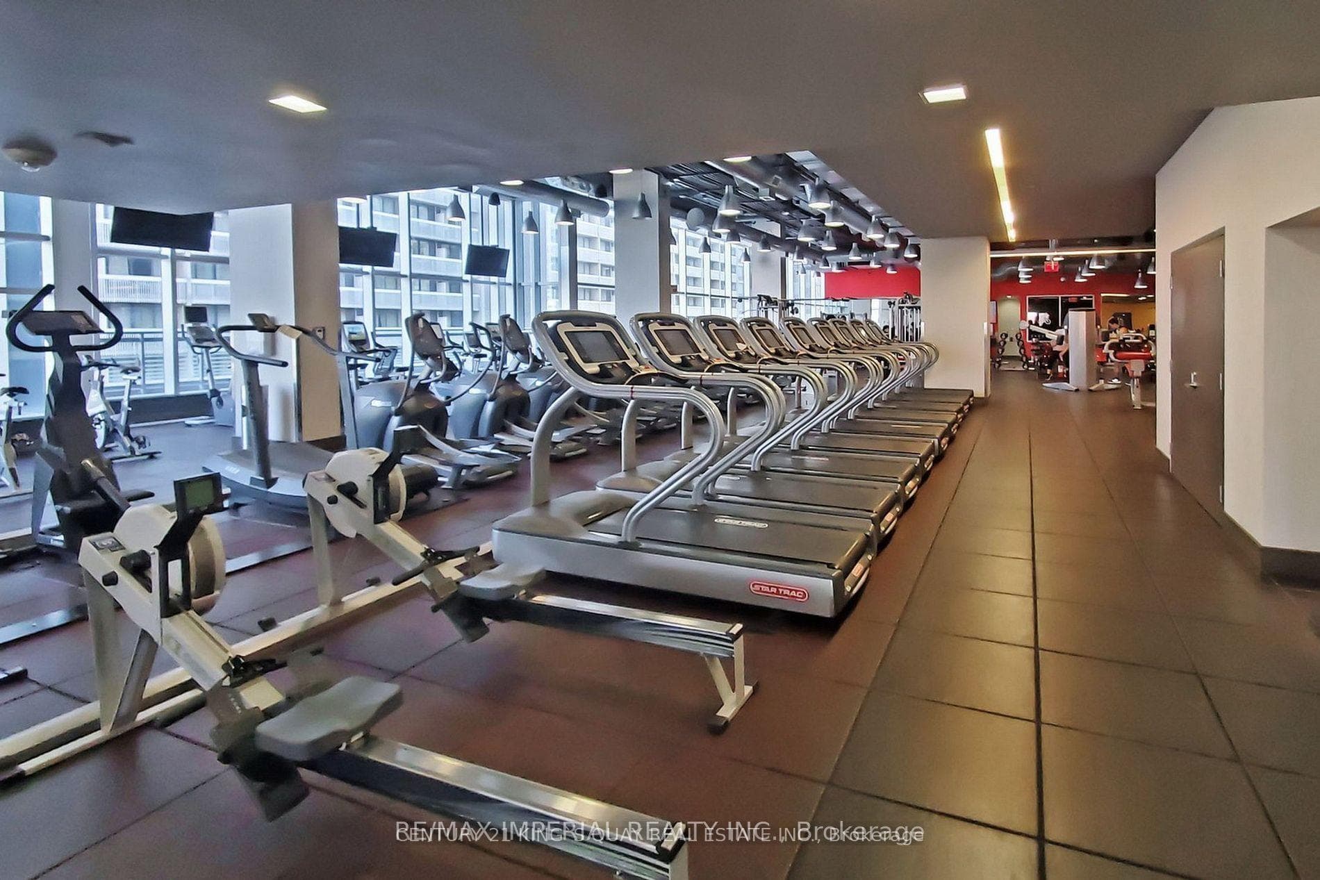 386 Yonge Street Unit 5610 photo 19