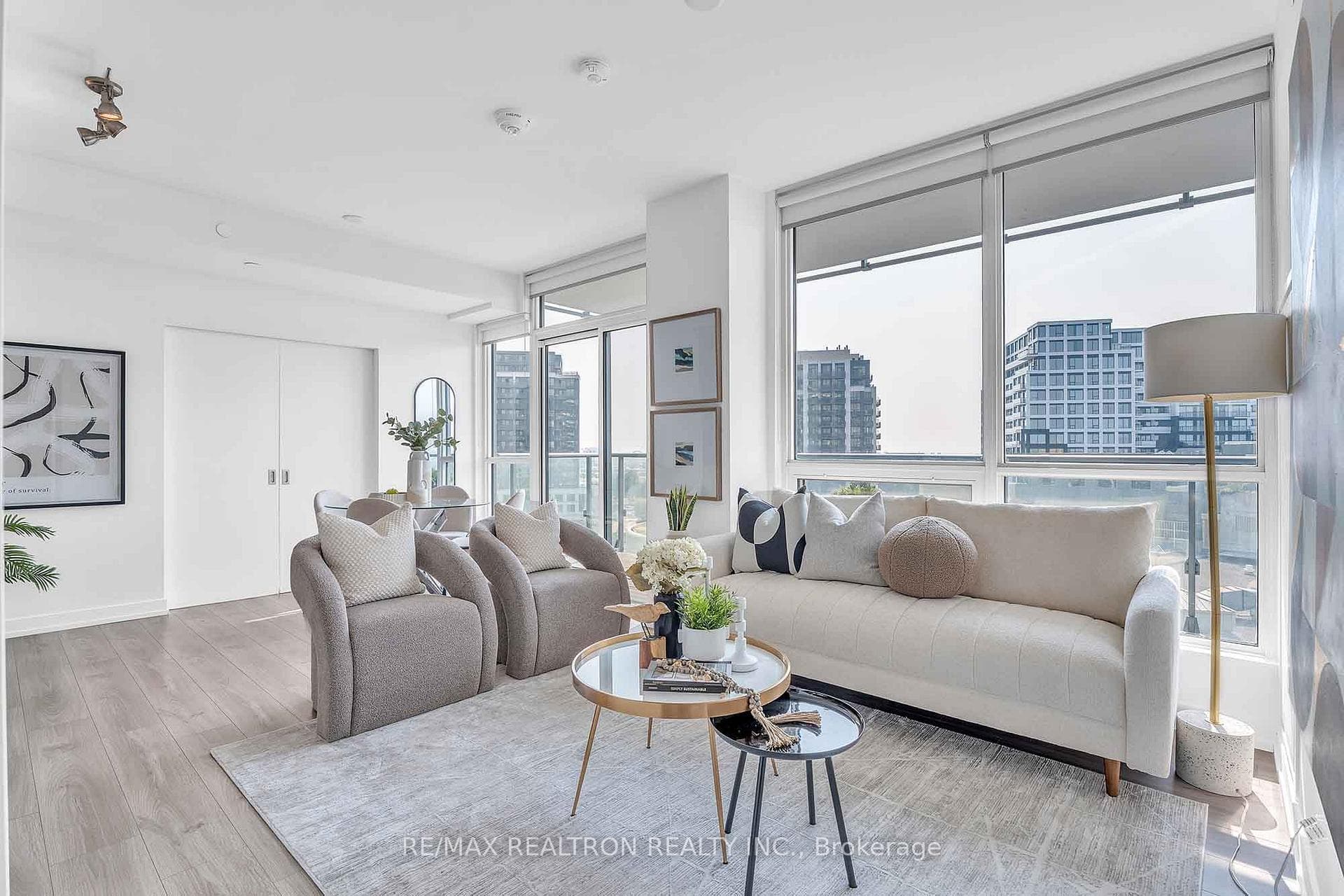 10 De Boers Drive Unit 801 photo 14