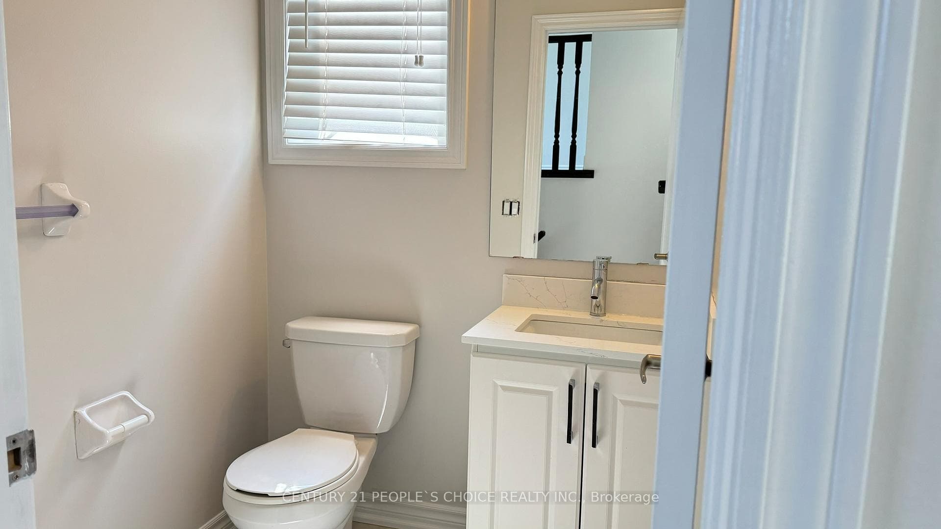 33 Wellman Crescent photo 7