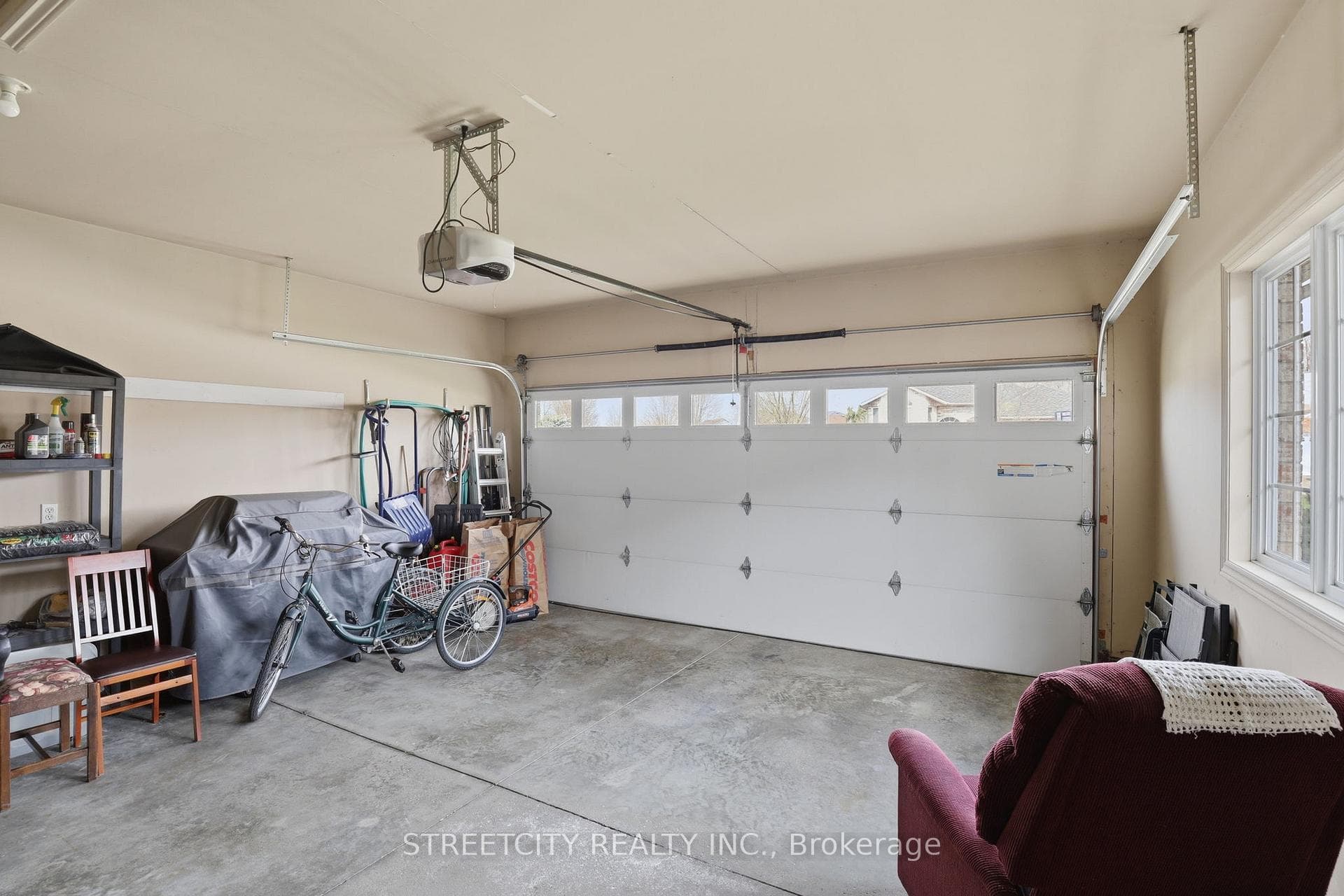 241 Canadore Court photo 32
