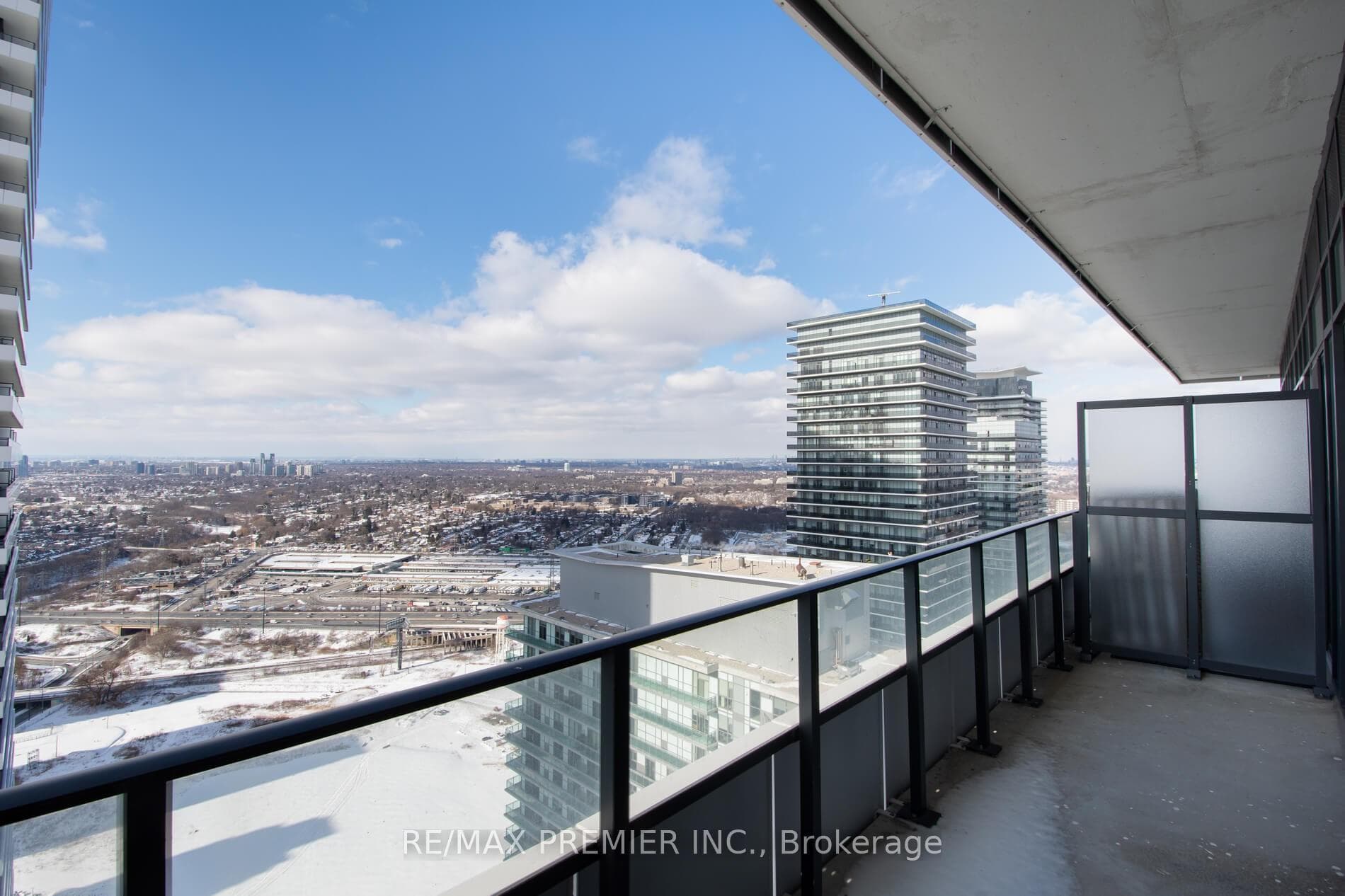 20 Shore Breeze Drive Unit LPH02B photo 17