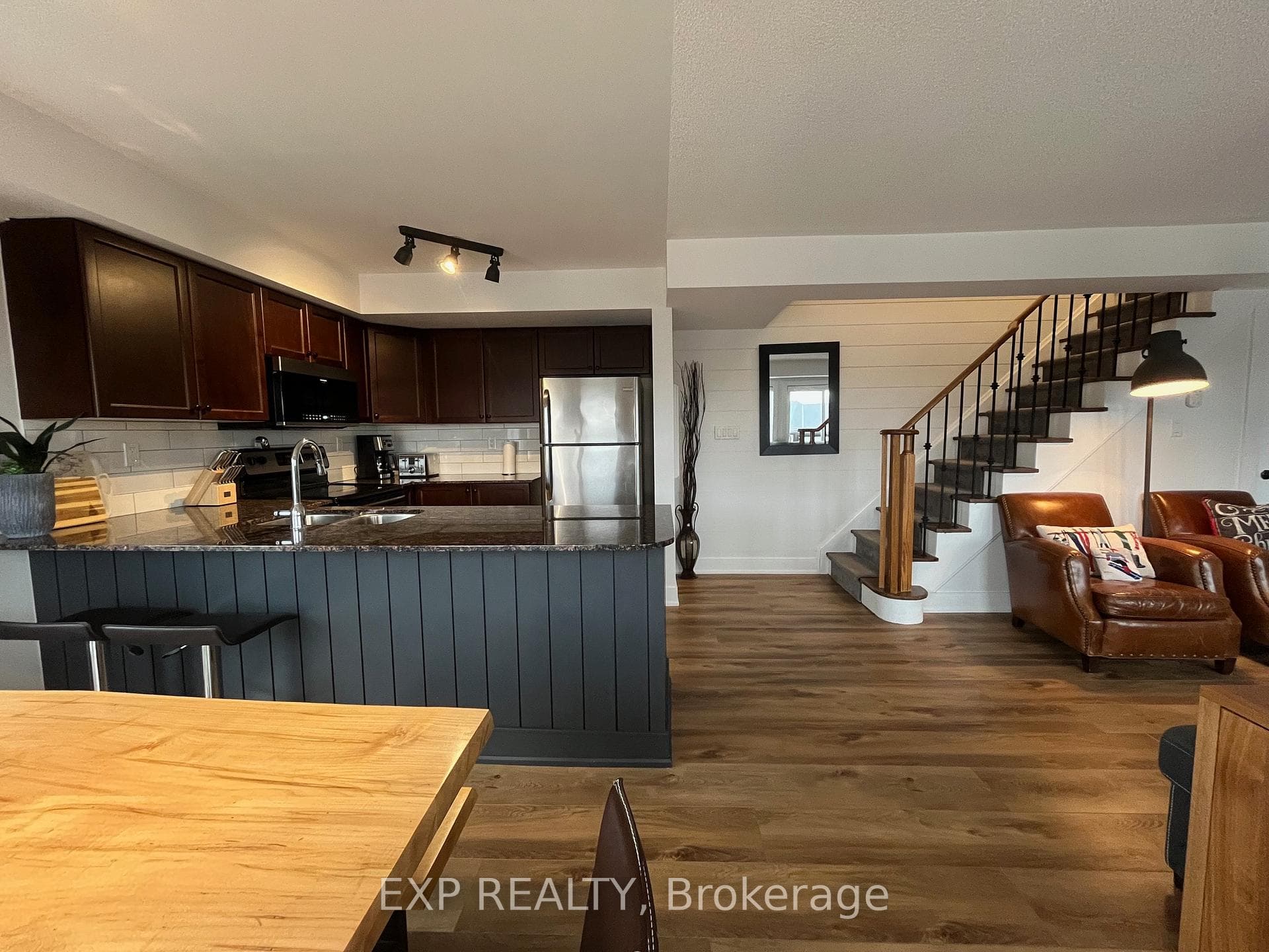 34 Joseph Trail Unit 212 photo 8