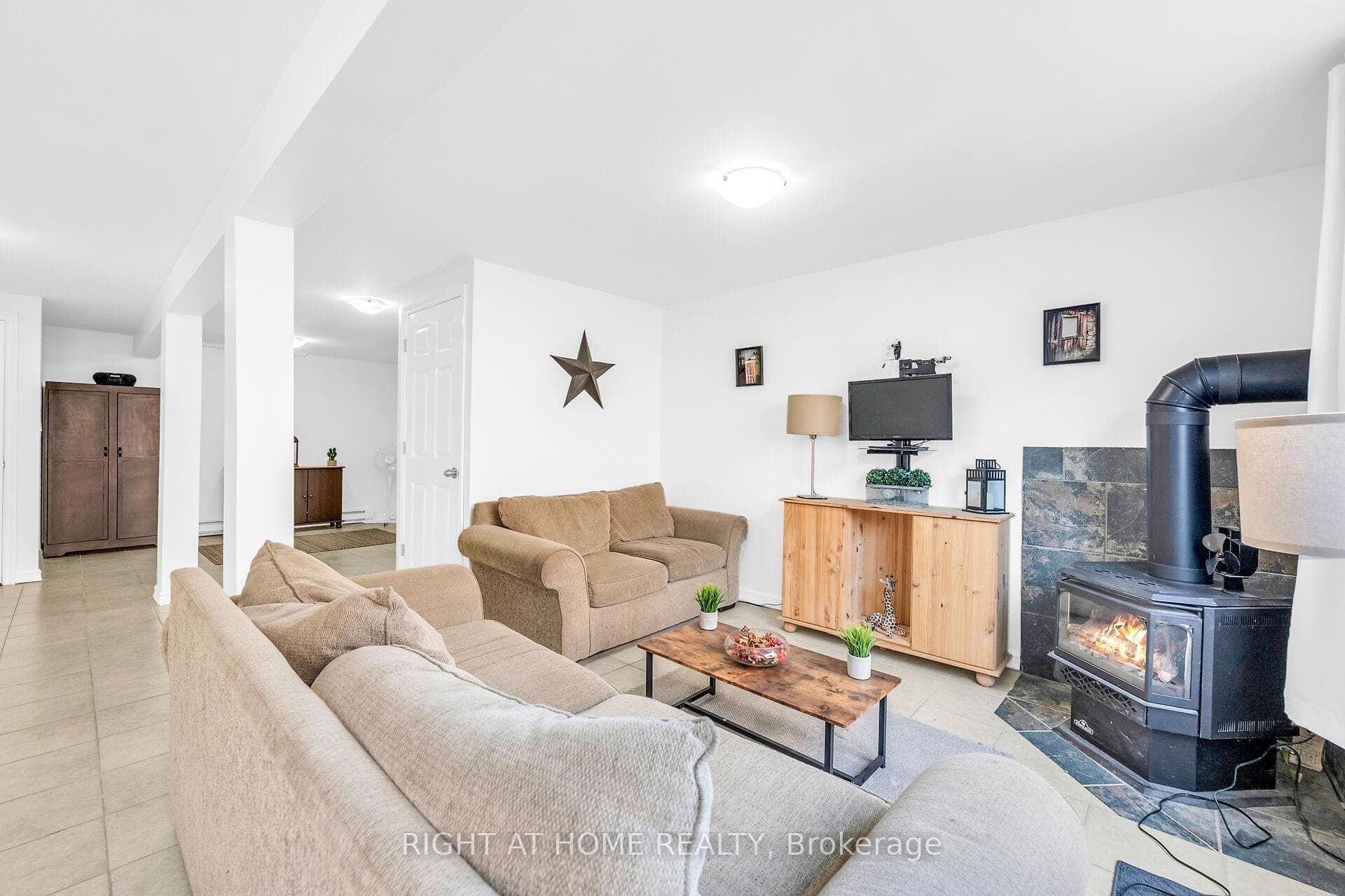 2050 Upper Middle Road Unit 10 photo 5