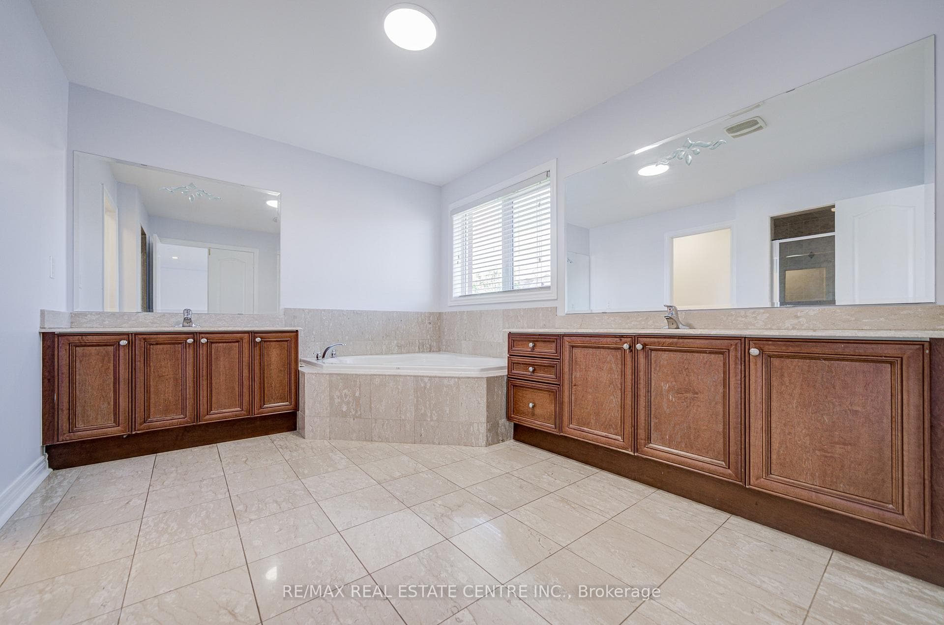 3275 Tacc Drive photo 38