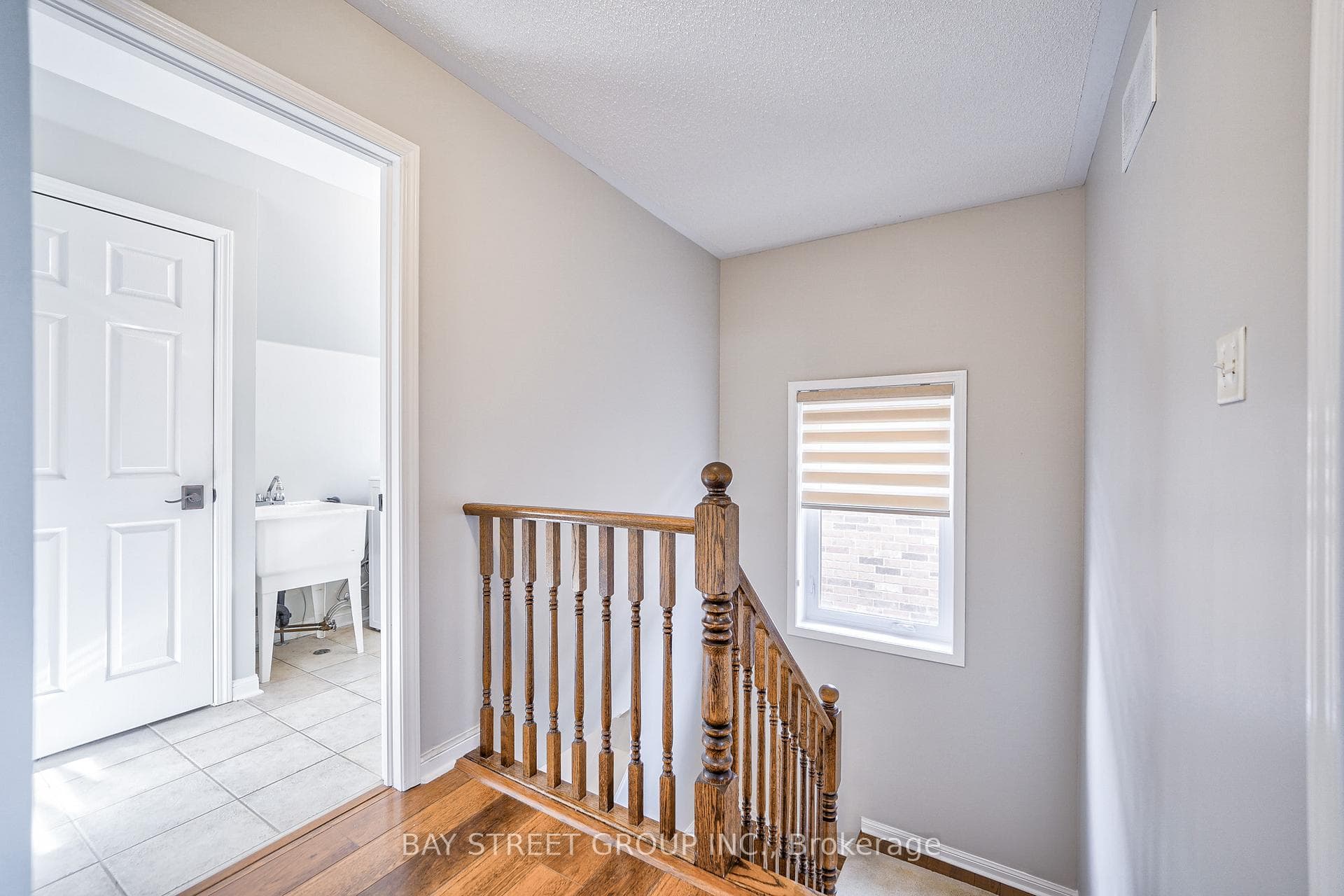 18 Leagrove Street photo 21