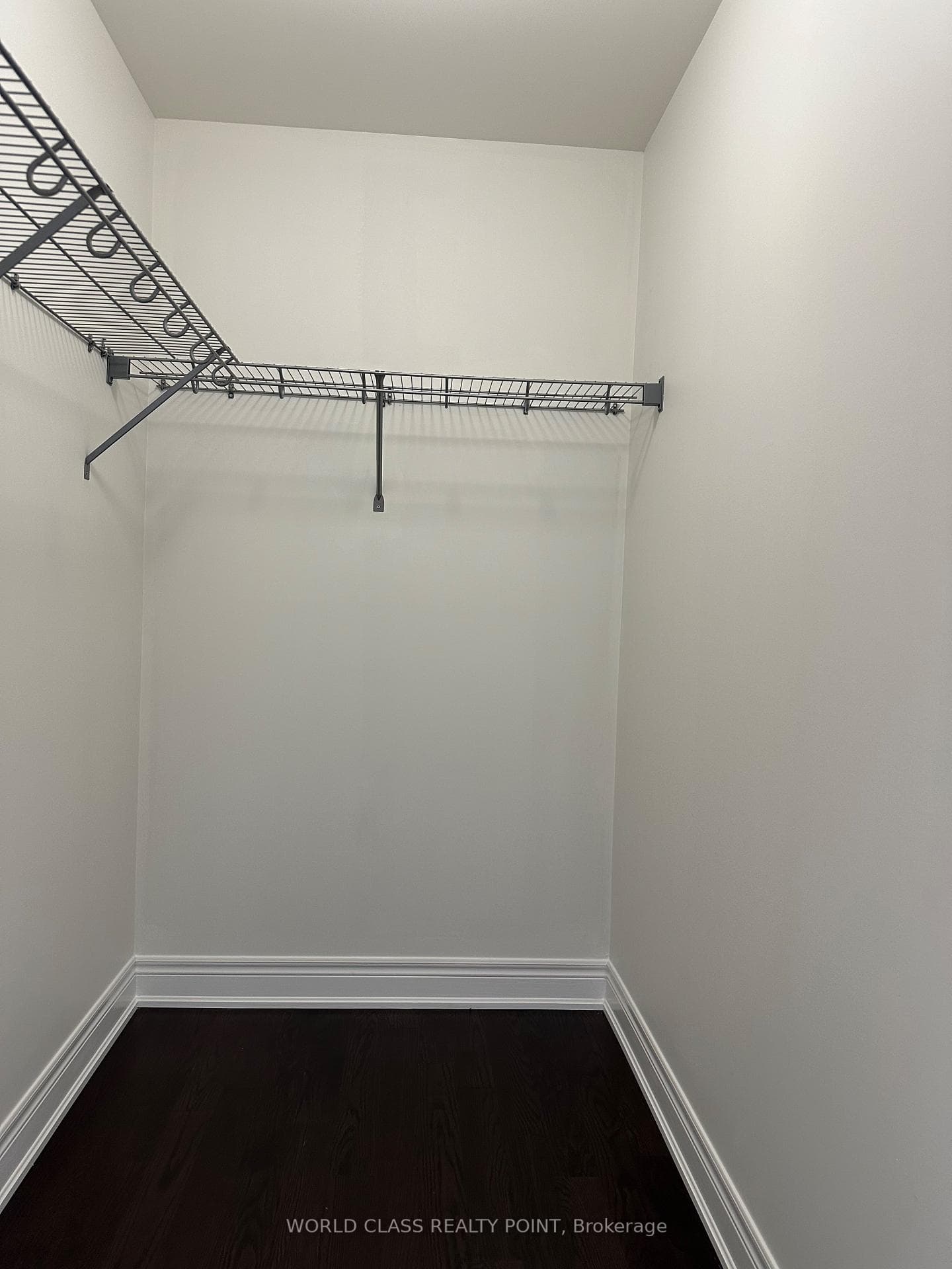 9 Lyle Way photo 13
