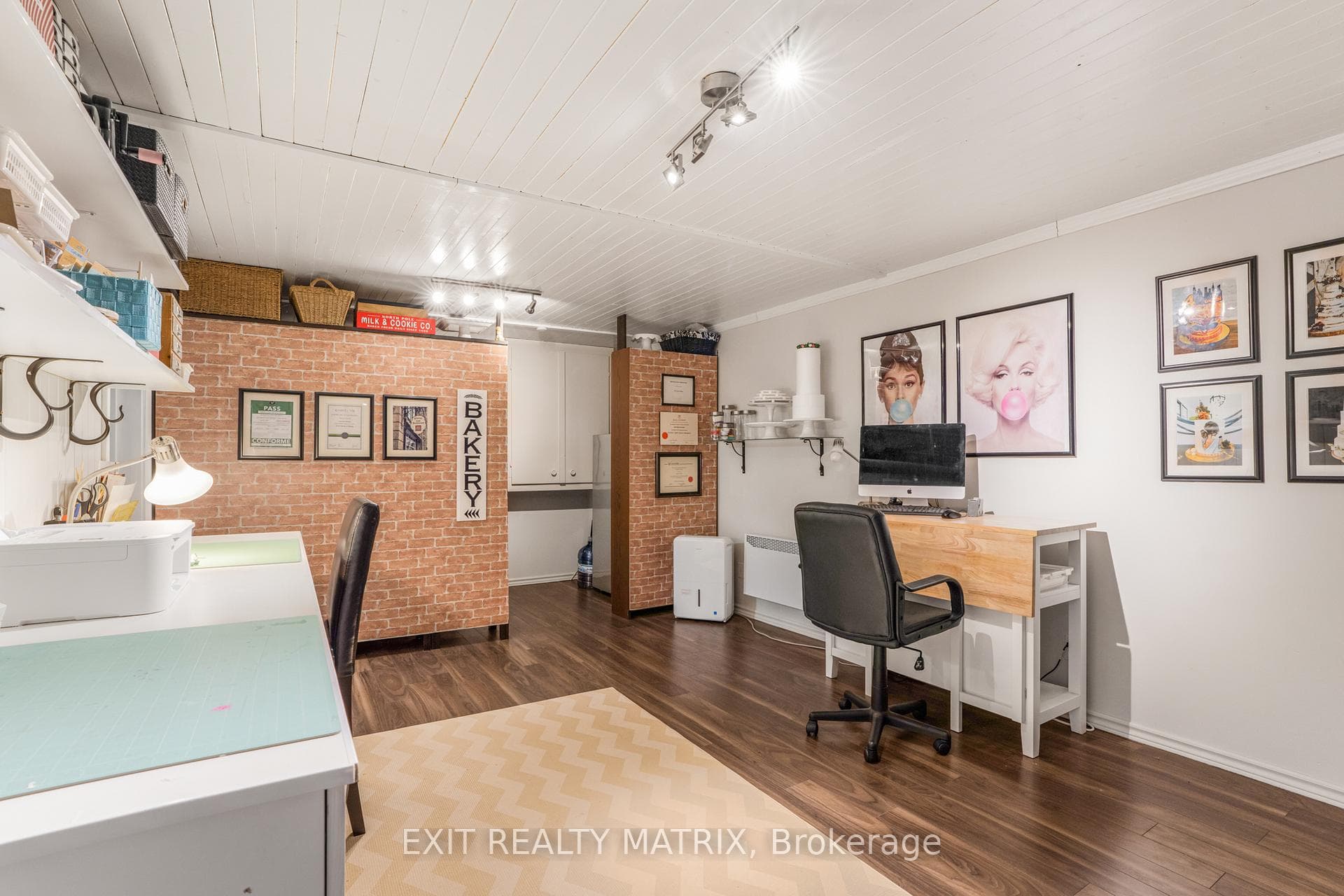 485 Desjardins Street photo 26