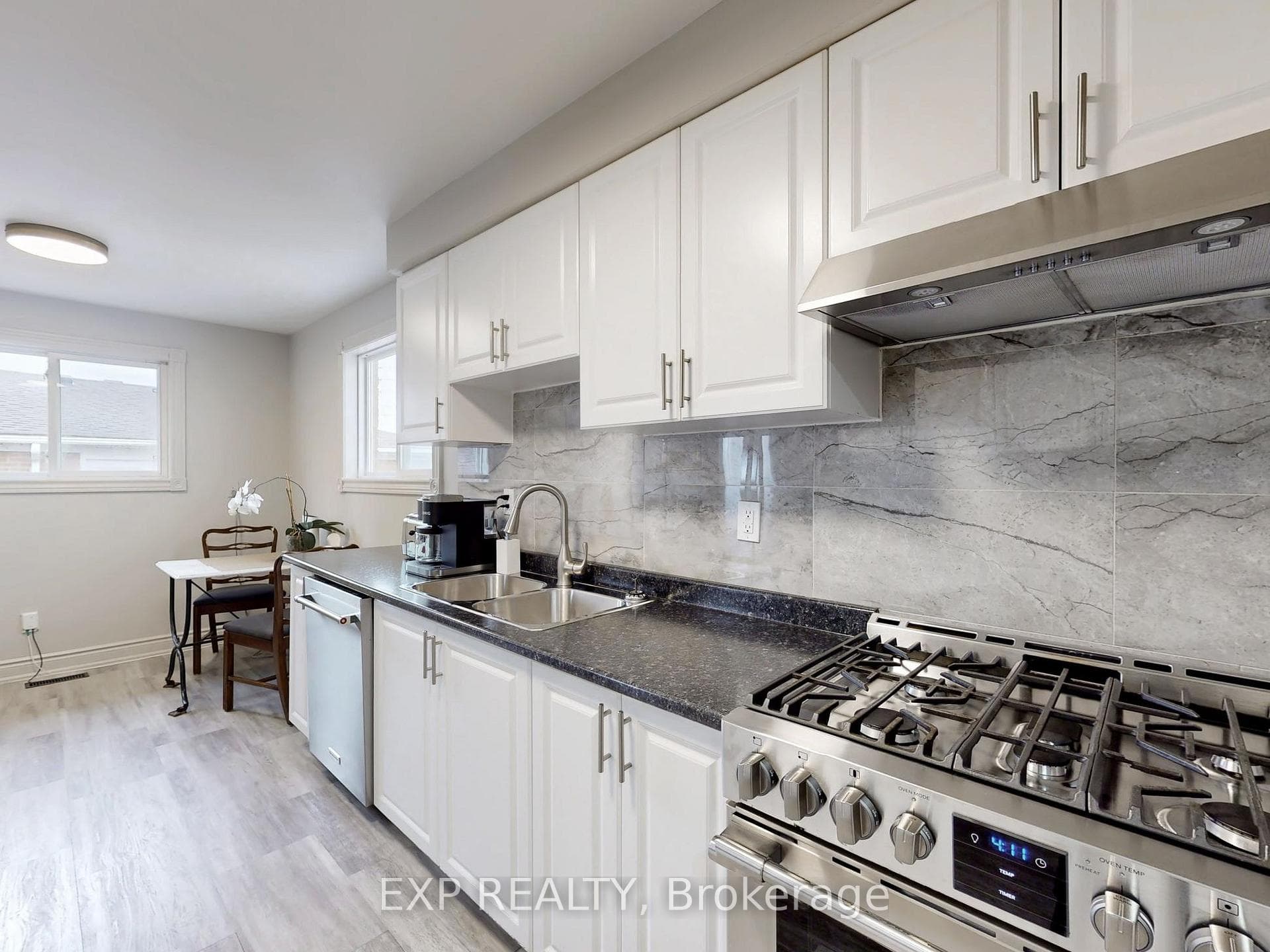 1615 Glen Rutley Circle photo 14
