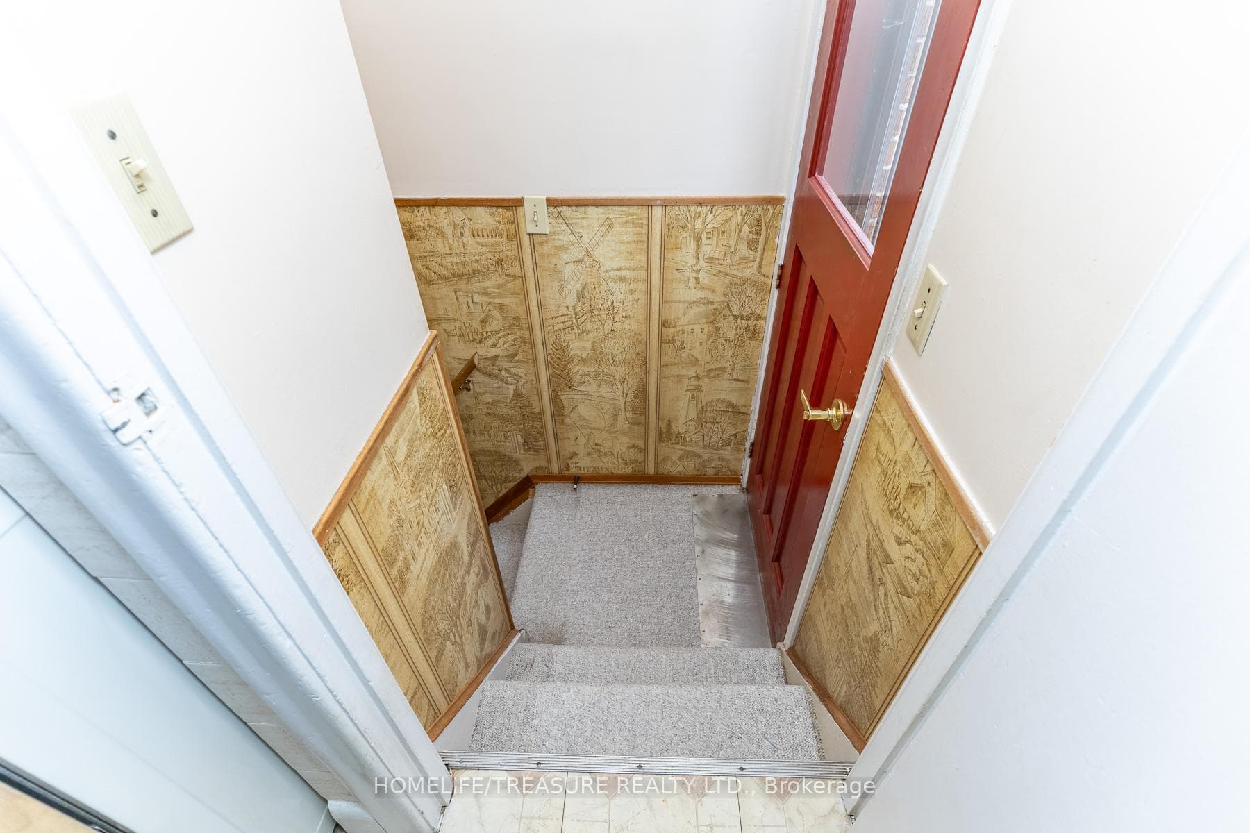 166 Delta Street photo 23