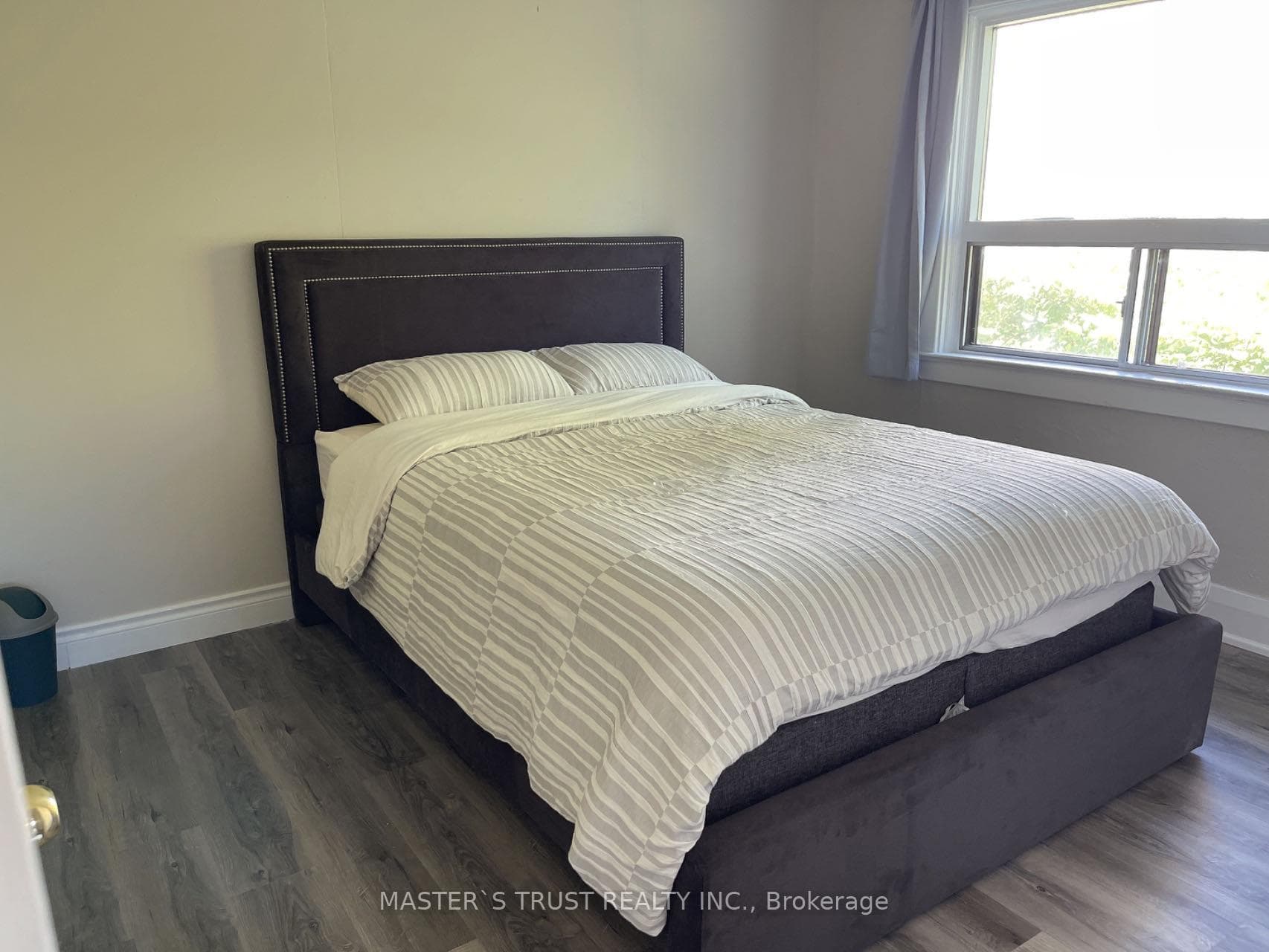 777 Birchmount Road photo 5