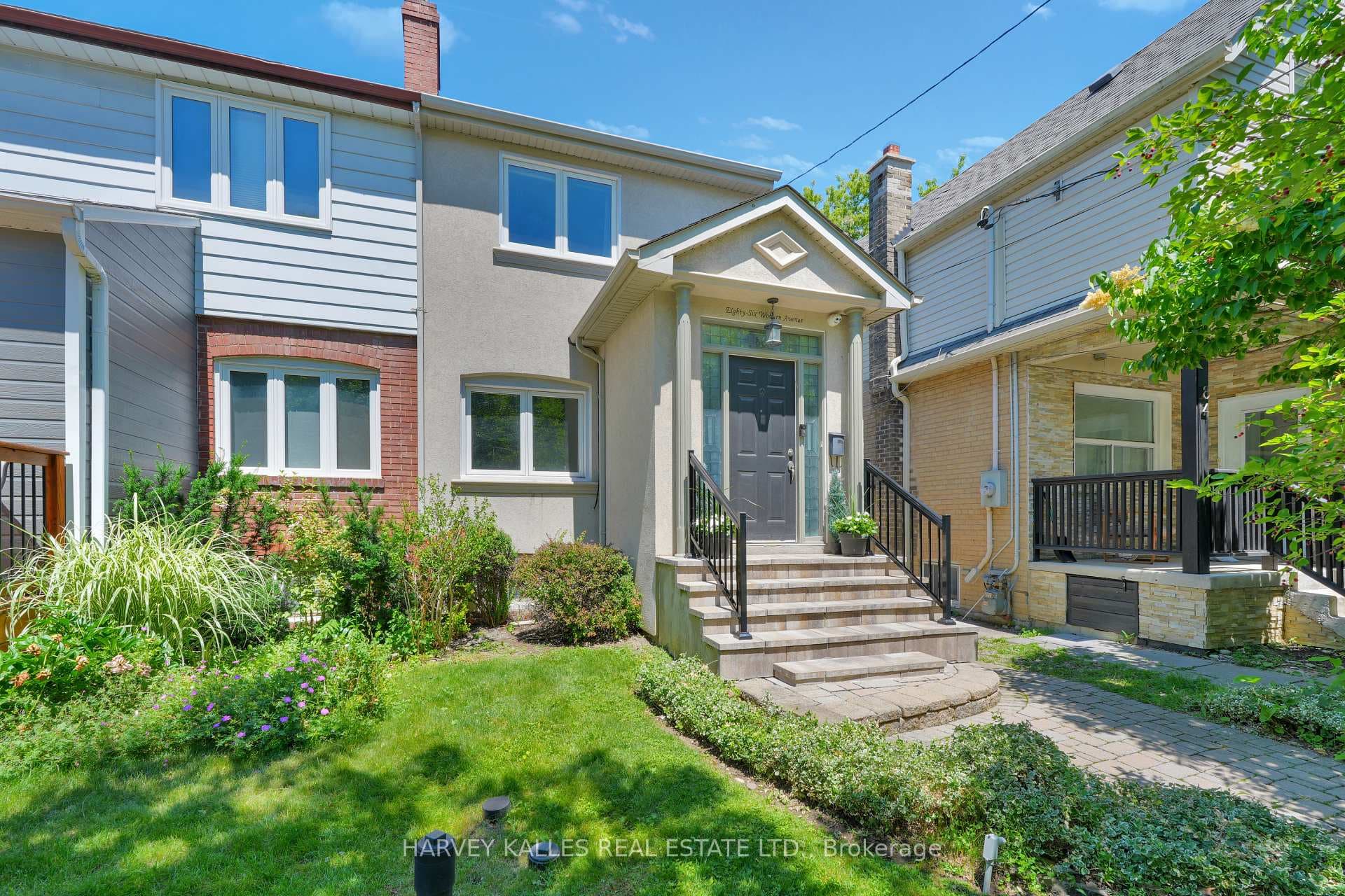 86 Woburn Avenue photo 1