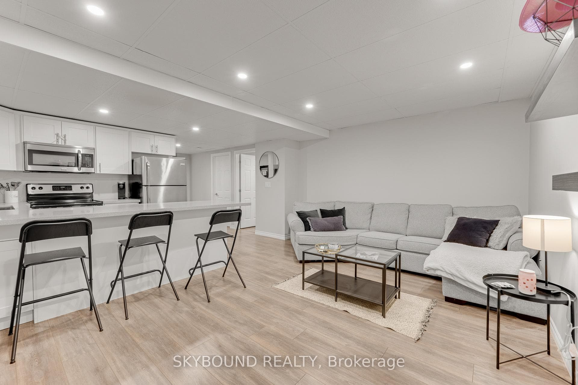 365 Valridge Drive photo 34