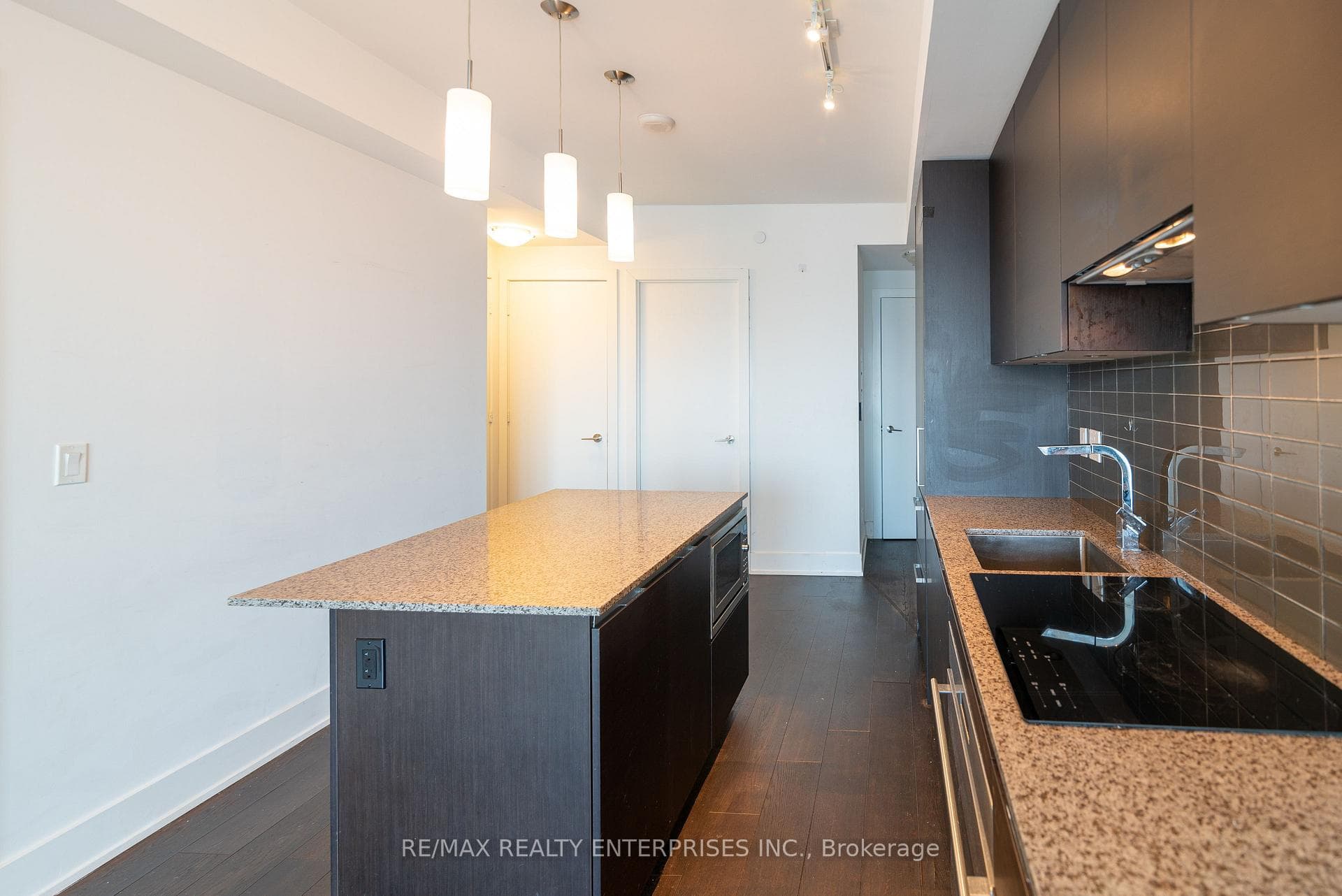 200 Bloor Street Unit 2505 photo 16