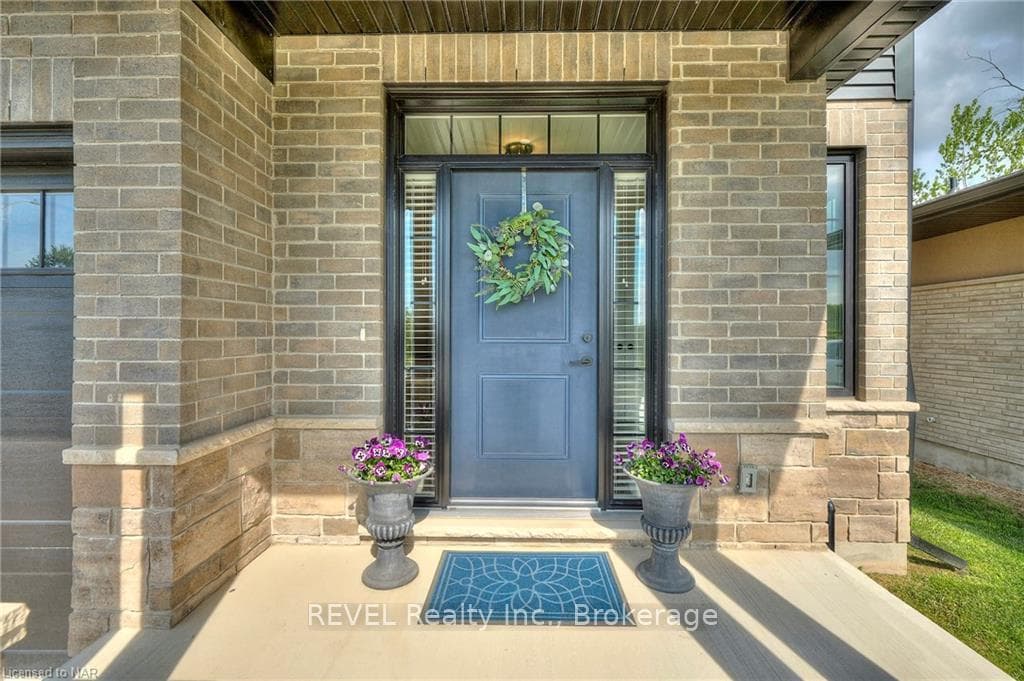 264 CLARE Avenue photo 5