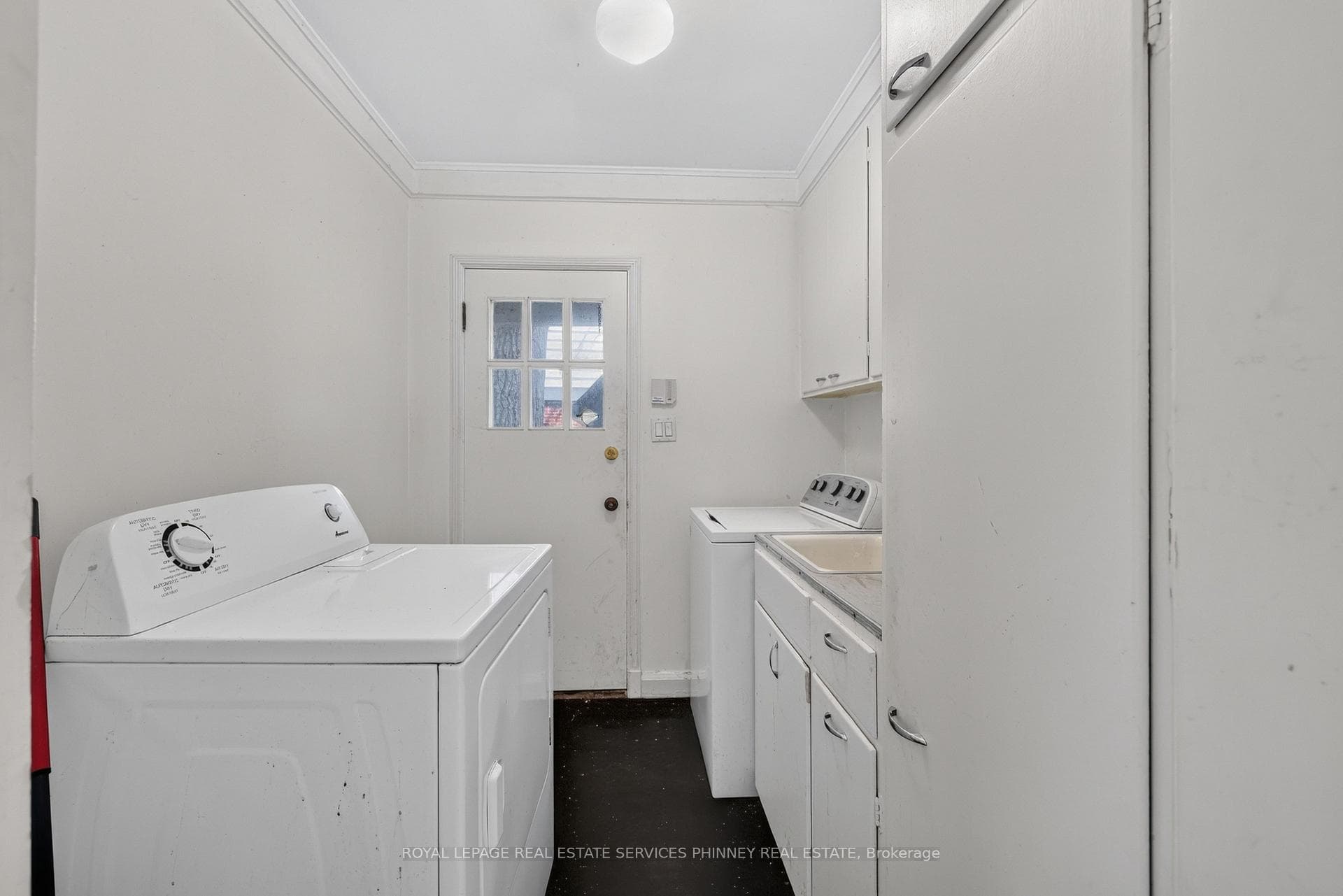 52 Valecrest Drive photo 8