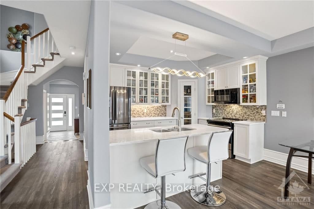 277 TEWSLEY Drive photo 8