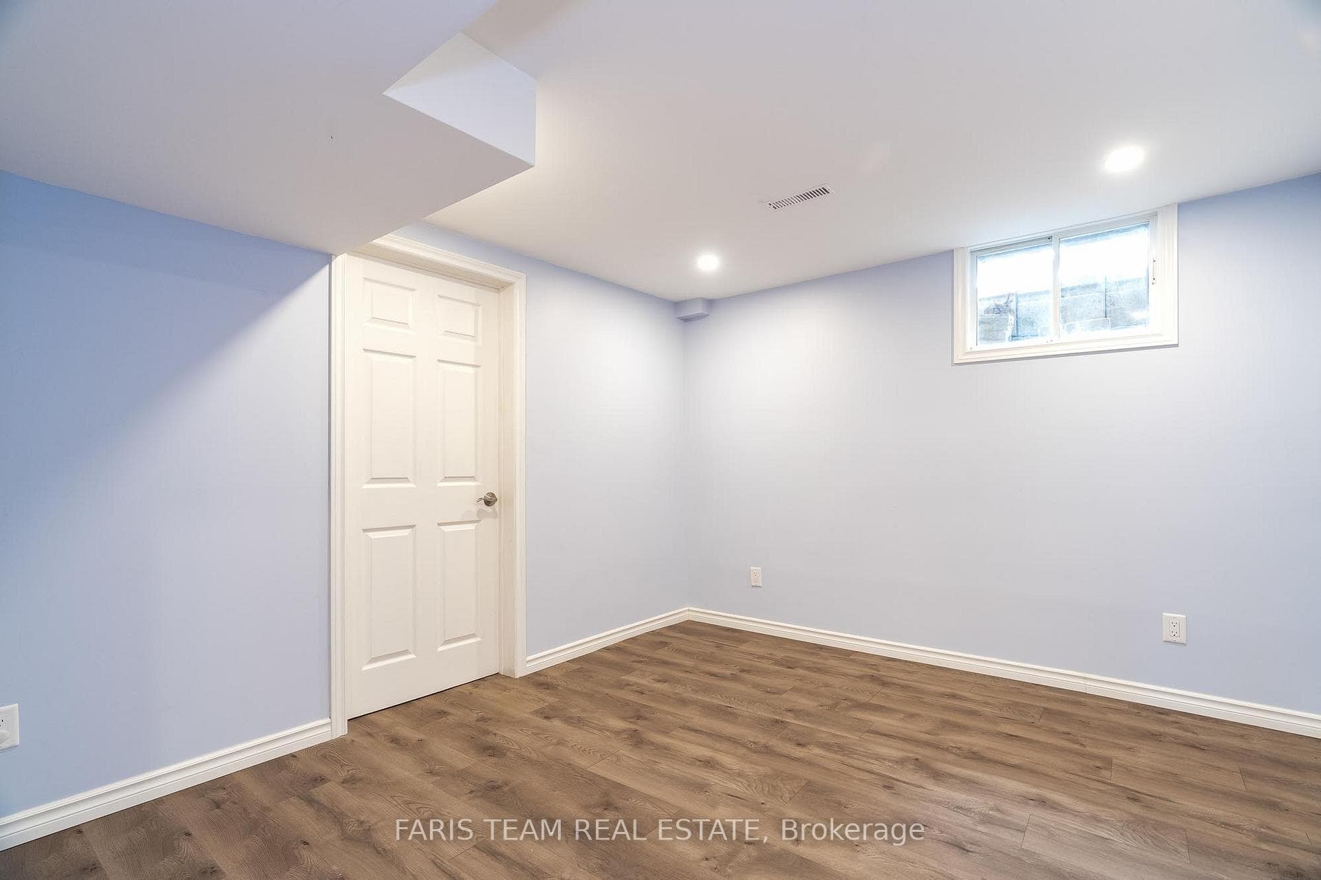 63 Ferris Lane Unit B2 photo 14