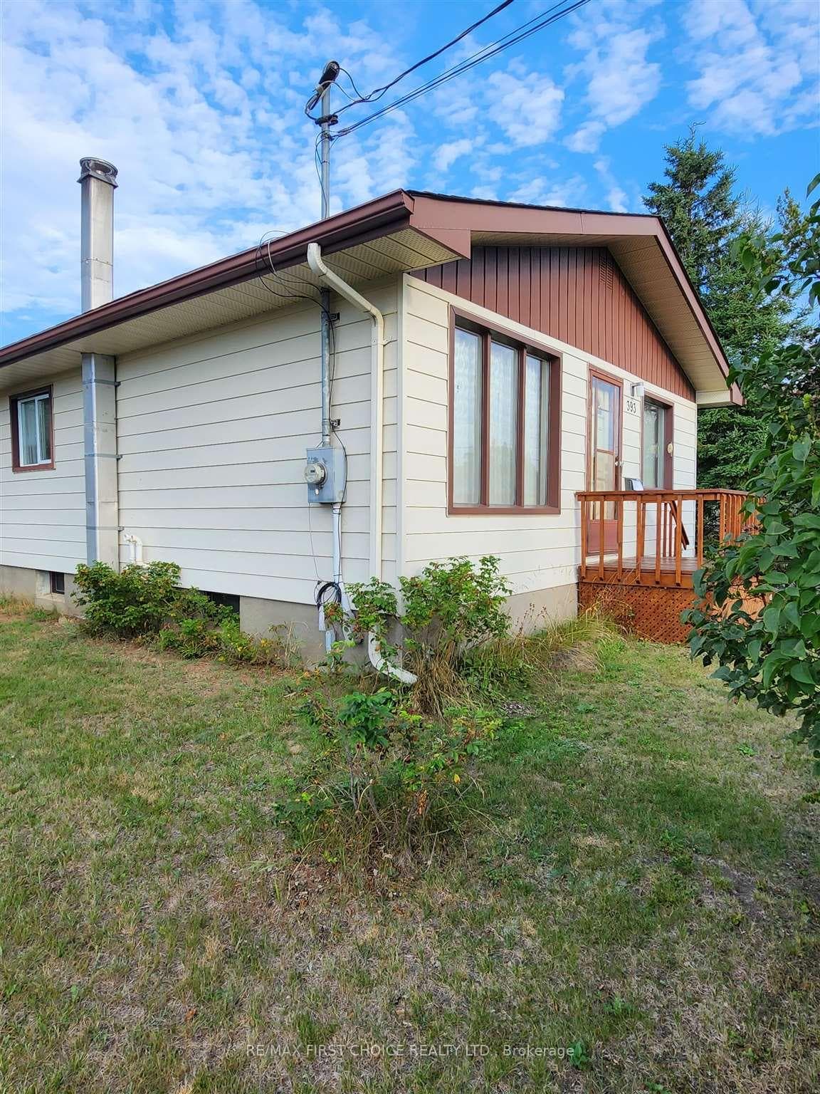 393 Otto Street photo 1