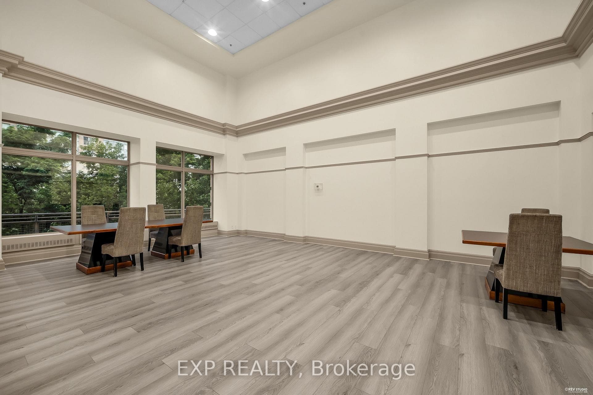8 Lee Centre Drive Unit 1016 photo 26