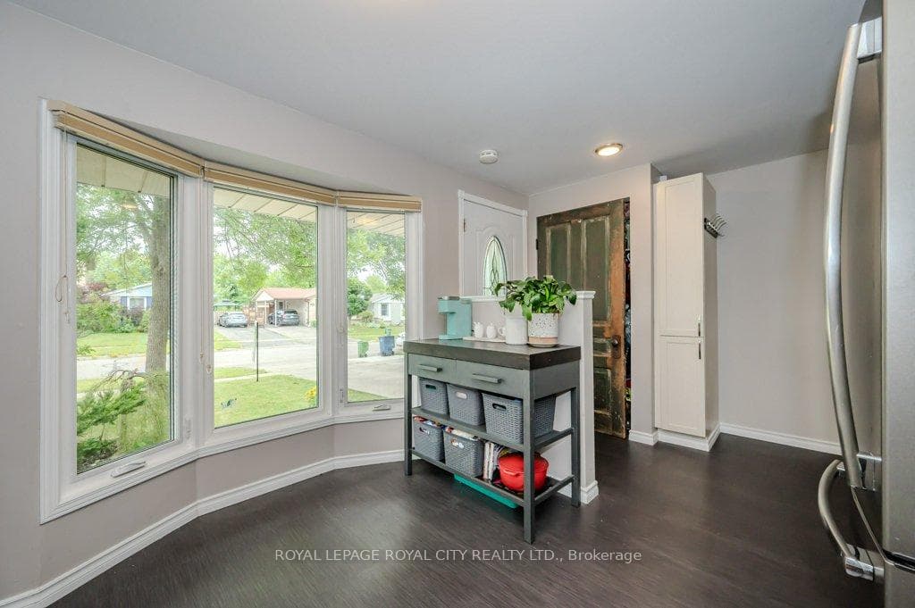 41 Leacock Avenue photo 12