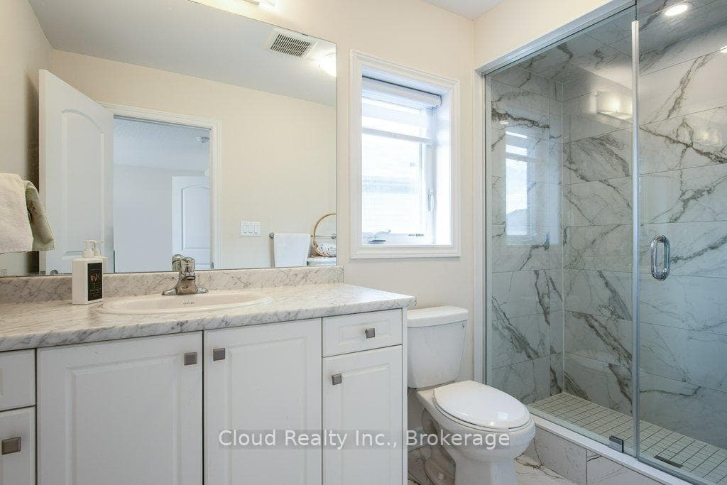 114 Blacksmith Drive photo 27